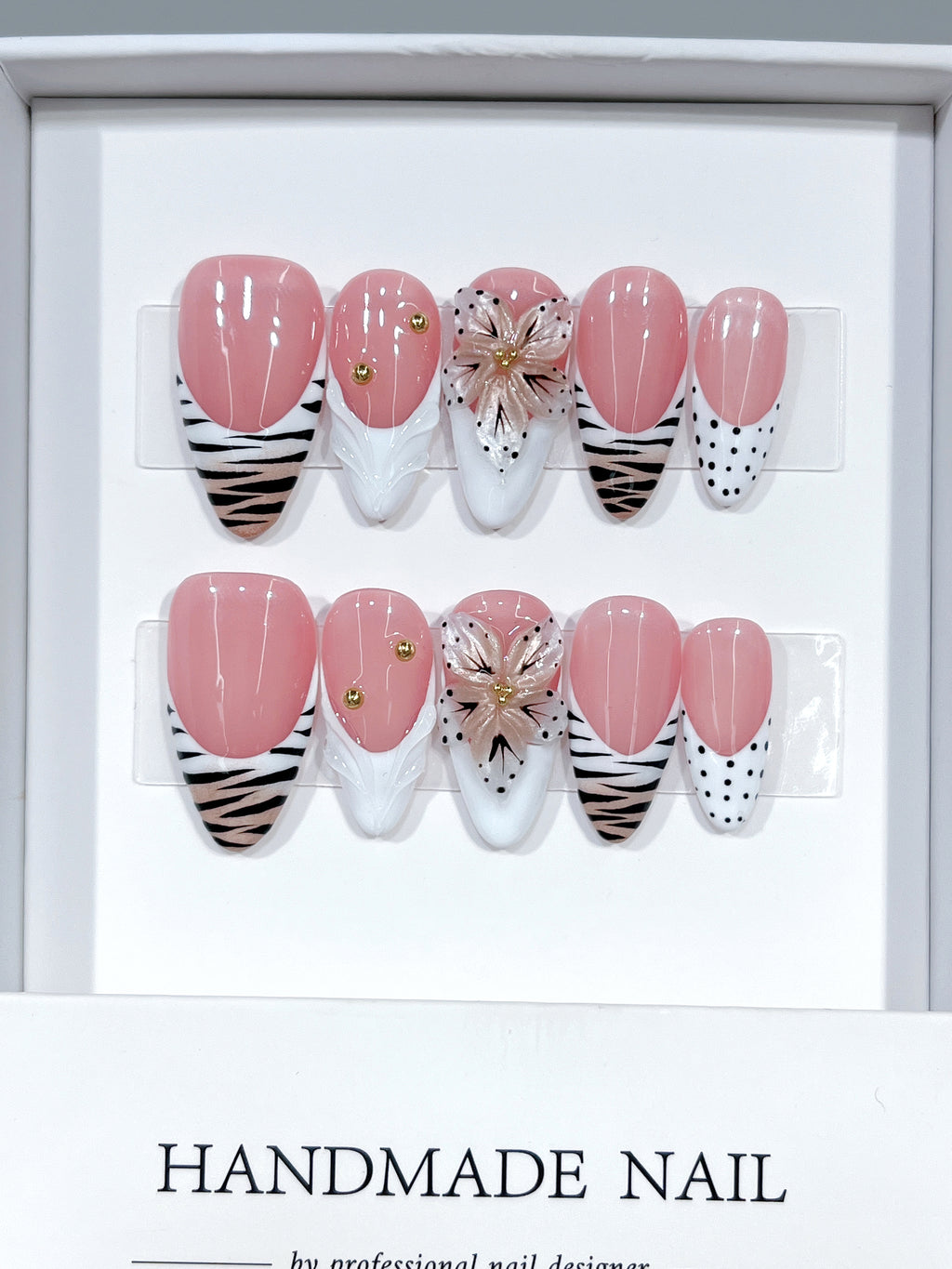 D703 product image 02