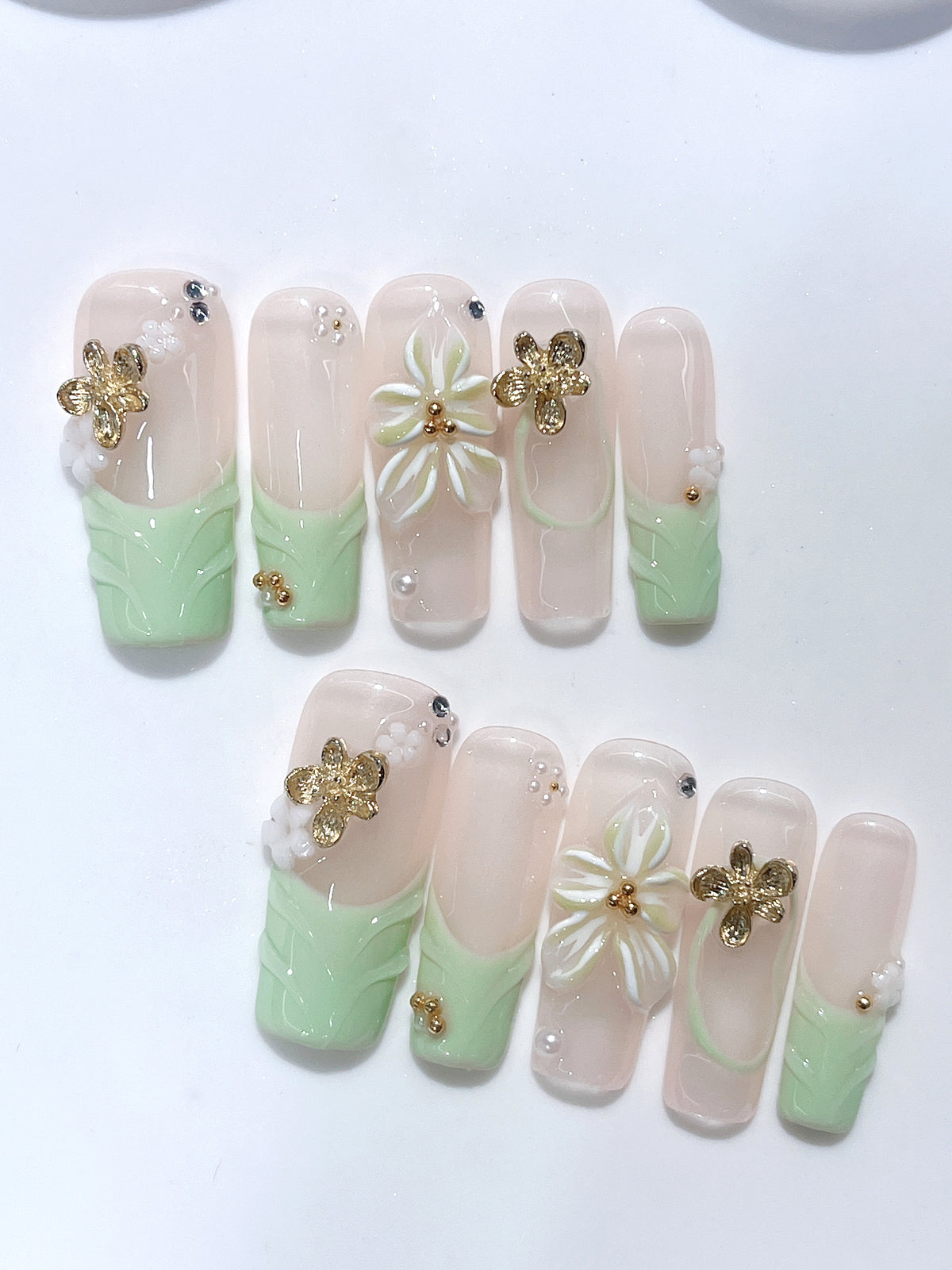 D708 product image 07