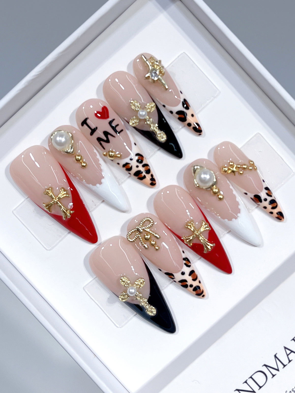 D711 product image 03