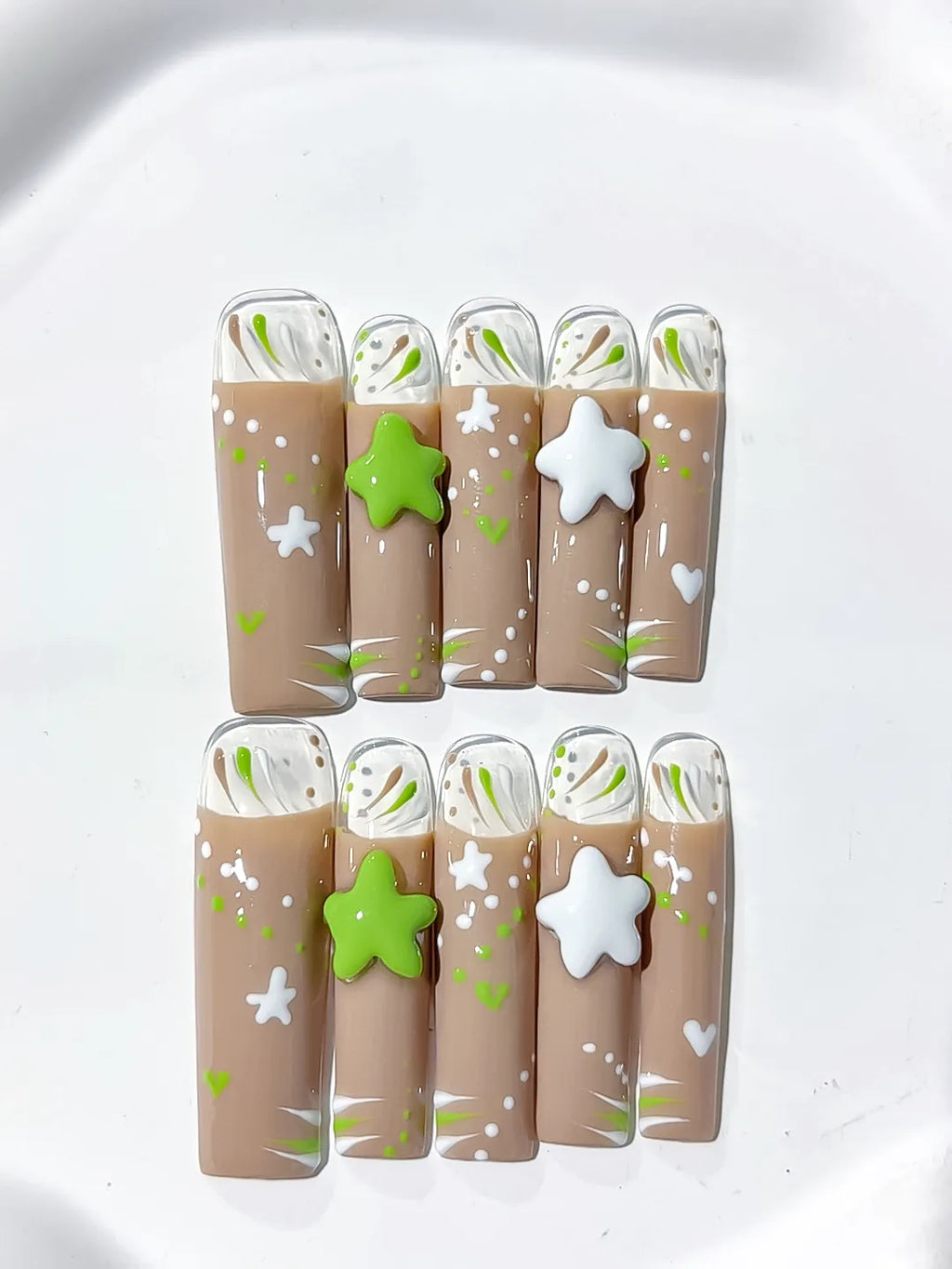 Nude White Green Abstract Star Heart 3D press on nails detail view