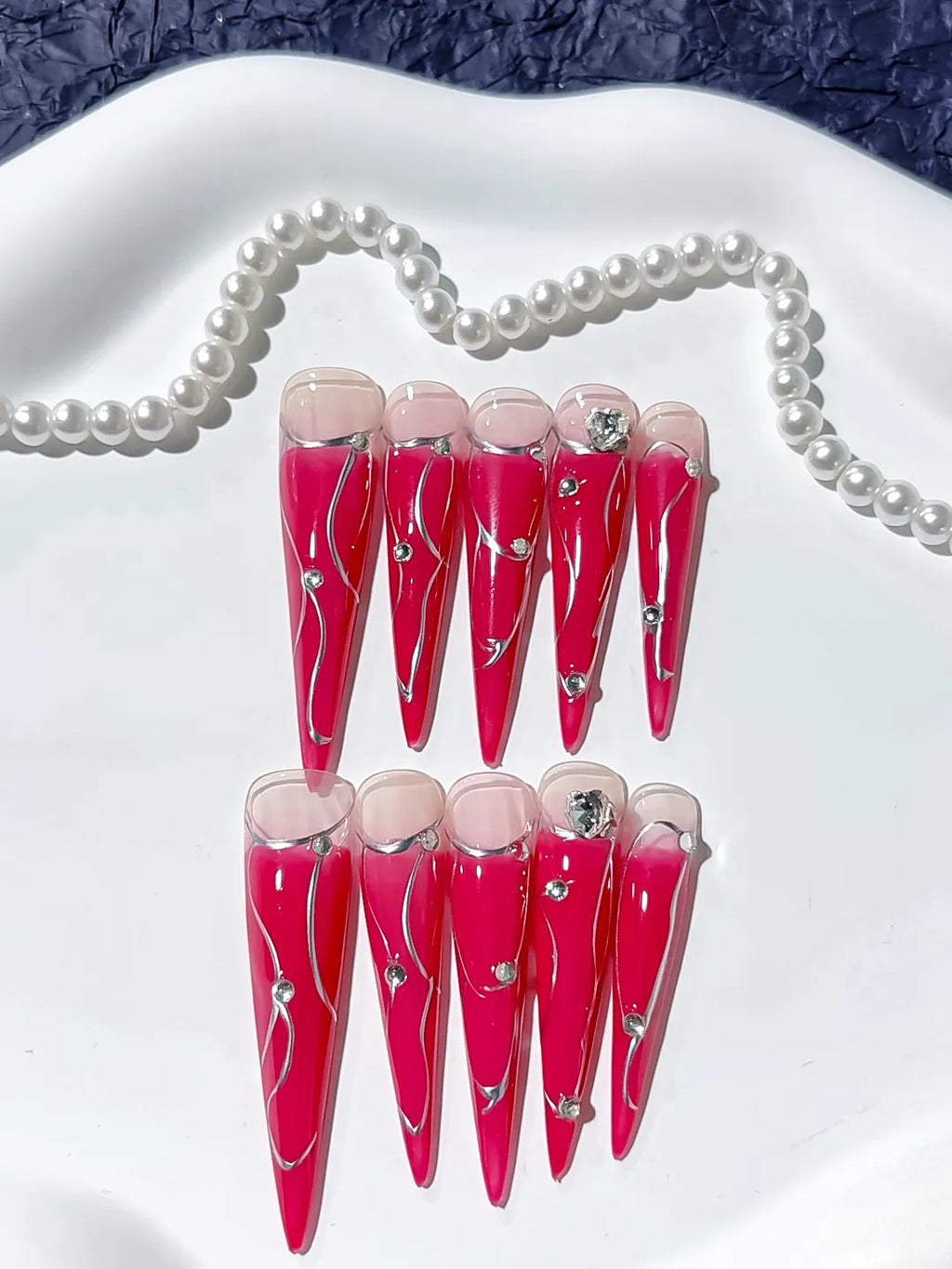 Pink Nude Silver Ombre Metal Line Rhinestone press on nails close up