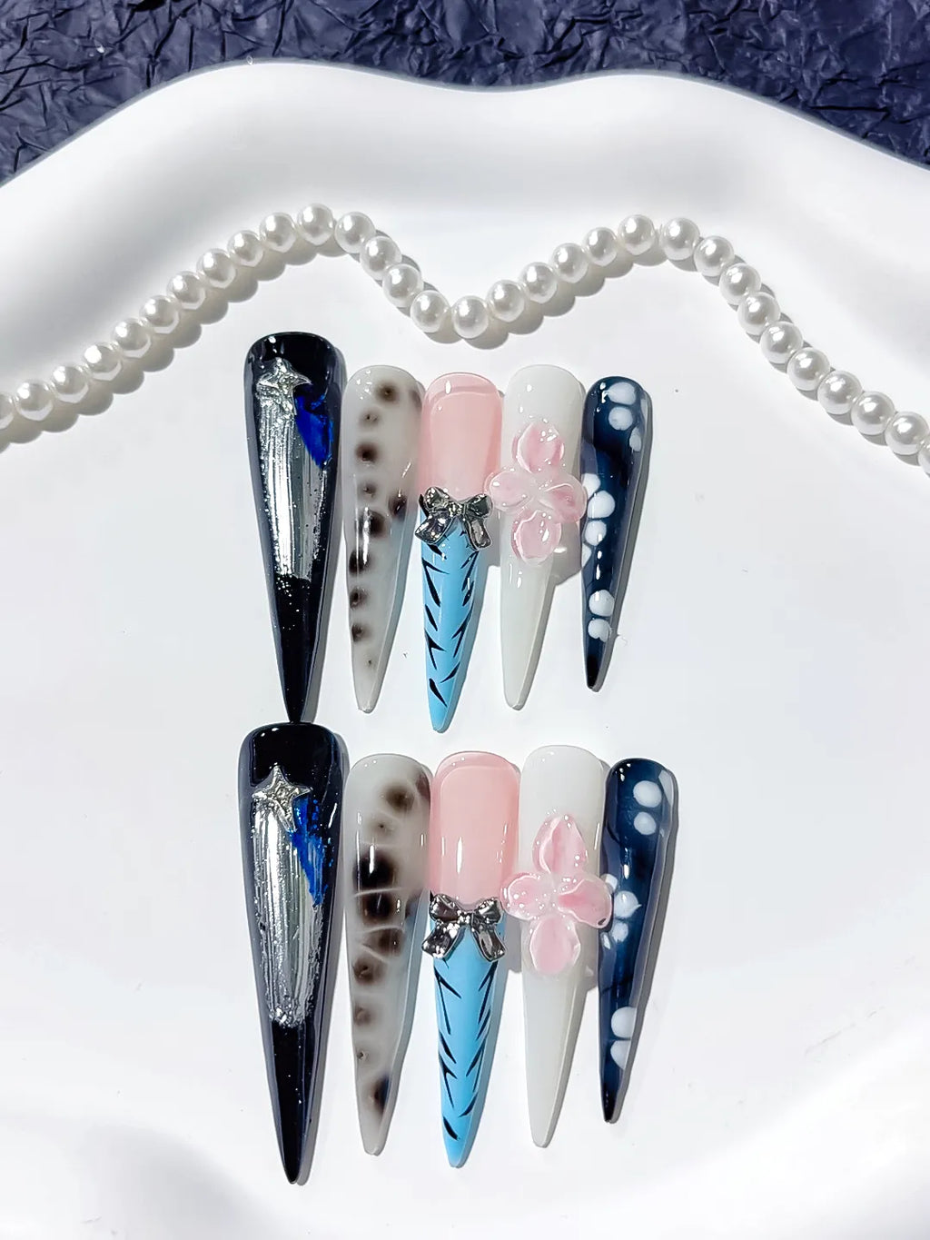 Black White Blue Silver Nude Abstract Bow Star Animal Print Glitter press on nails detail view