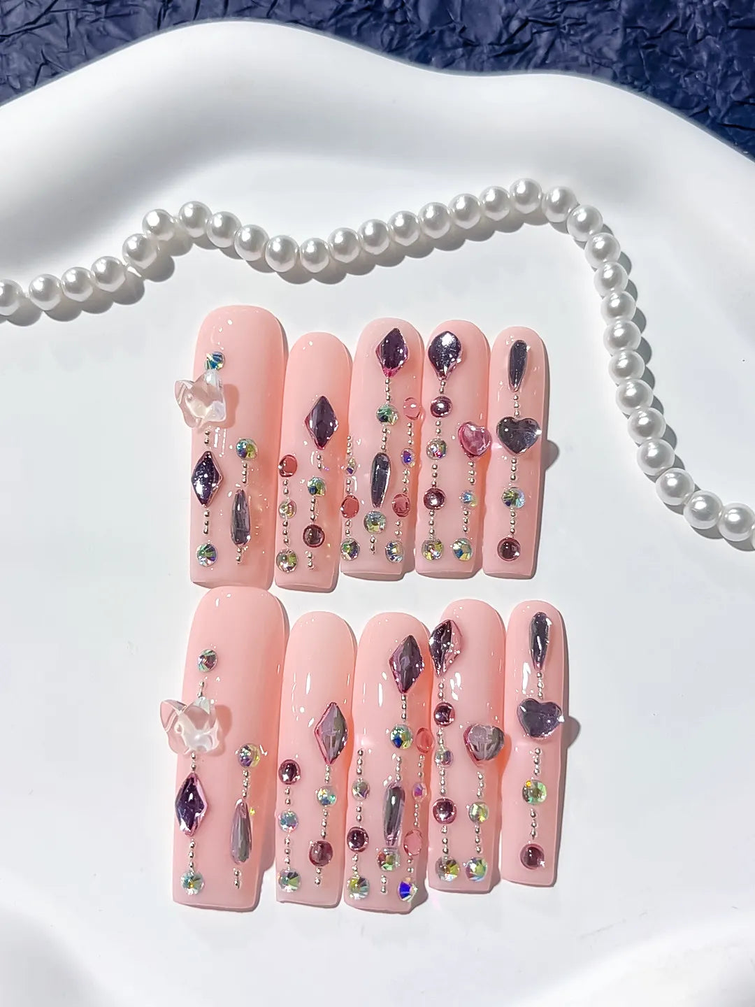 Pink Purple Silver Solid color Heart Rhinestone Shell 3D press on nails detail view