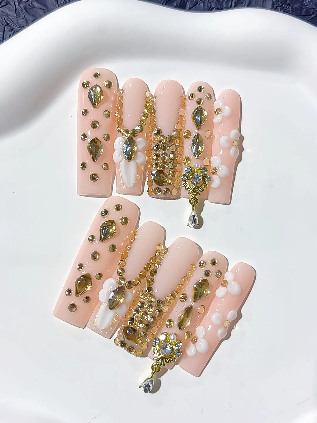 Pink Nude Gold White Silver Solid color Flower Rhinestone Chain Metallic Accent 3D press on nails detail view