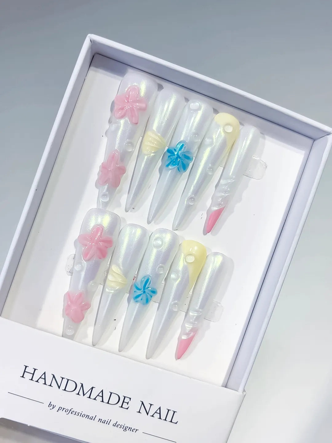 White Pink Blue Yellow Multicolor Holographic Flower Pearl Shell 3D press on nails