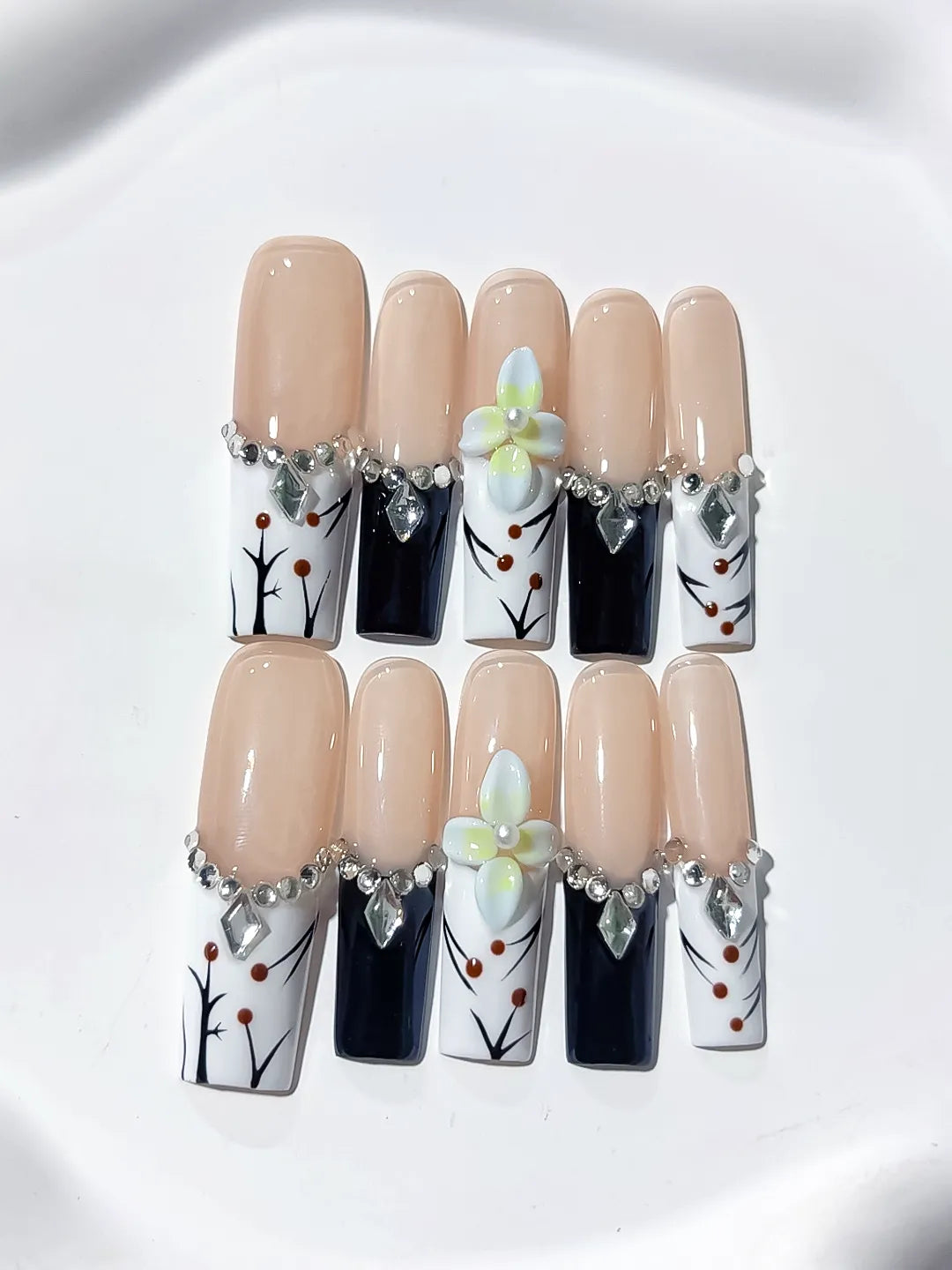 Nude White Black Green Silver Abstract Flower Rhinestone Metallic Accent 3D press on nails detail view