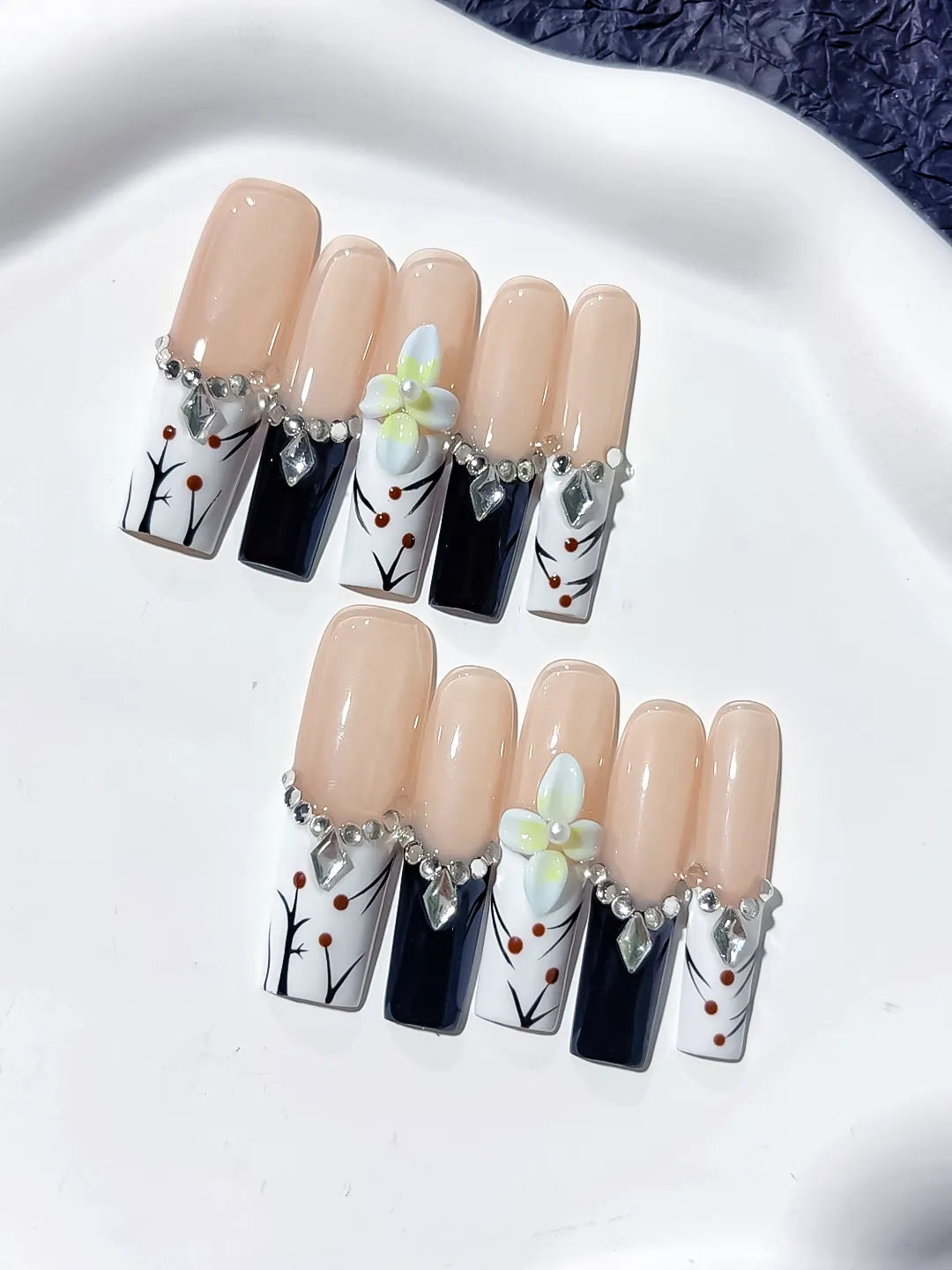 Nude White Black Green Silver Abstract Flower Rhinestone Metallic Accent 3D press on nails detail view