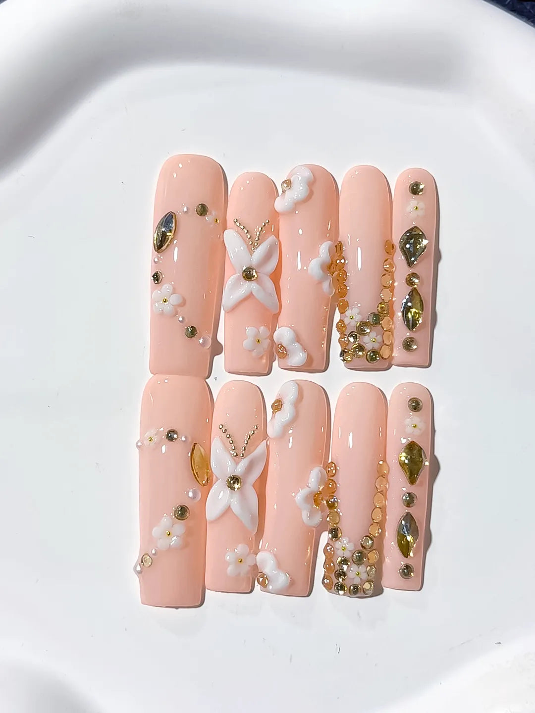 Pink Gold White Solid color Flower Pearl Chain Metallic Accent 3D press on nails detail view