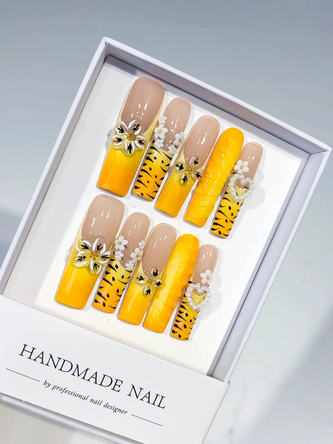 Nude Yellow White Black Abstract Flower Heart Animal Print 3D press on nails