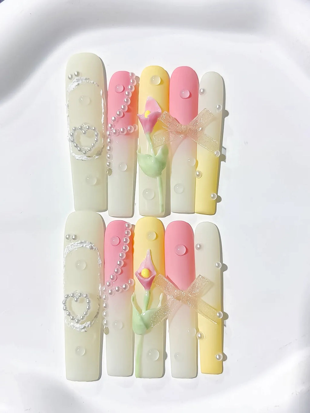 Yellow Pink White Silver Ombre Bow Heart Pearl 3D press on nails detail view