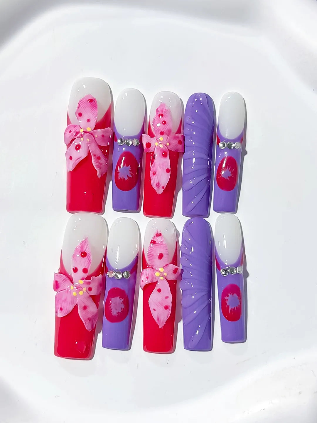Pink White Purple Silver Abstract Flower Rhinestone 3D press on nails detail view