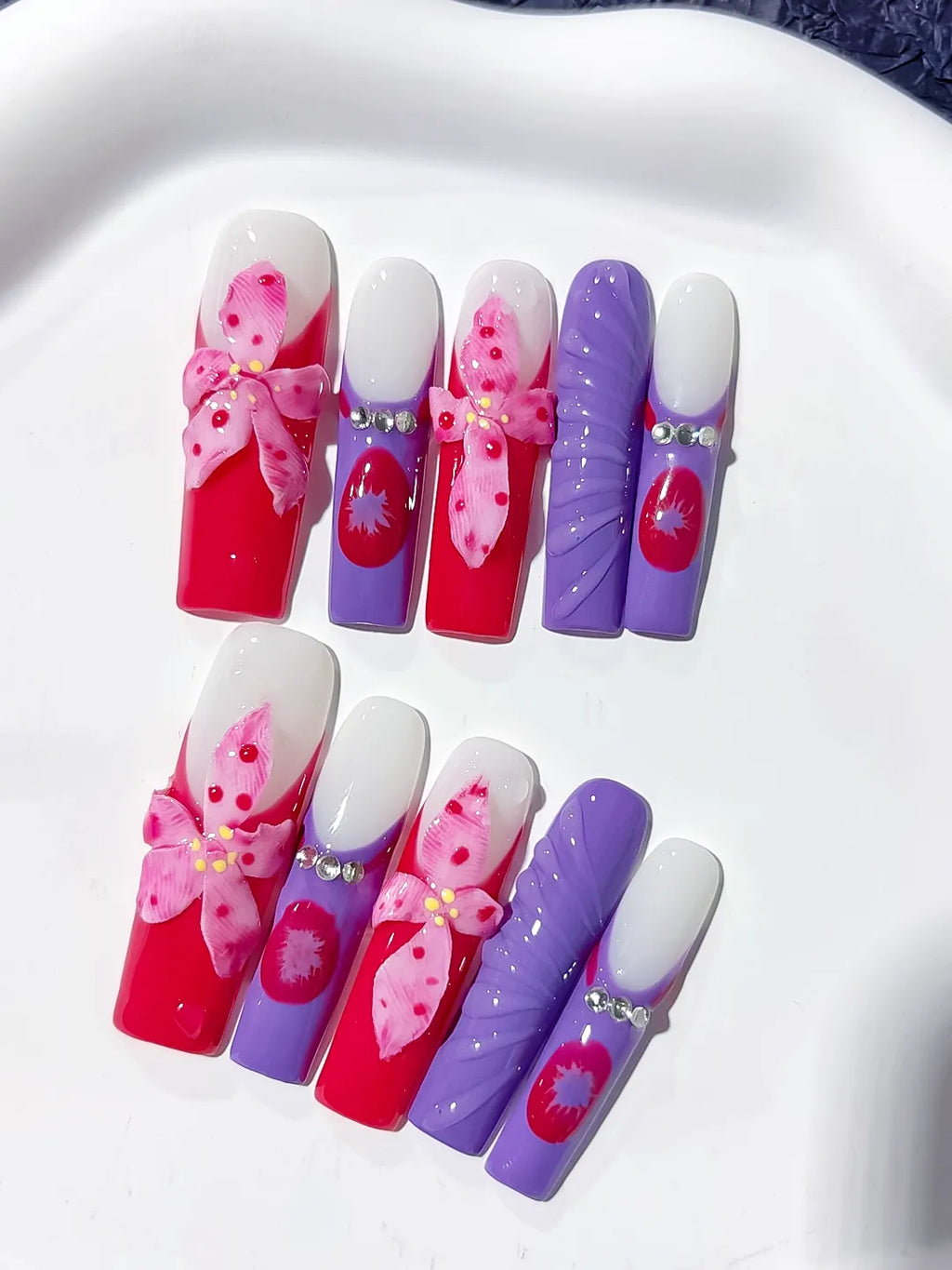 Pink White Purple Silver Abstract Flower Rhinestone 3D press on nails detail view