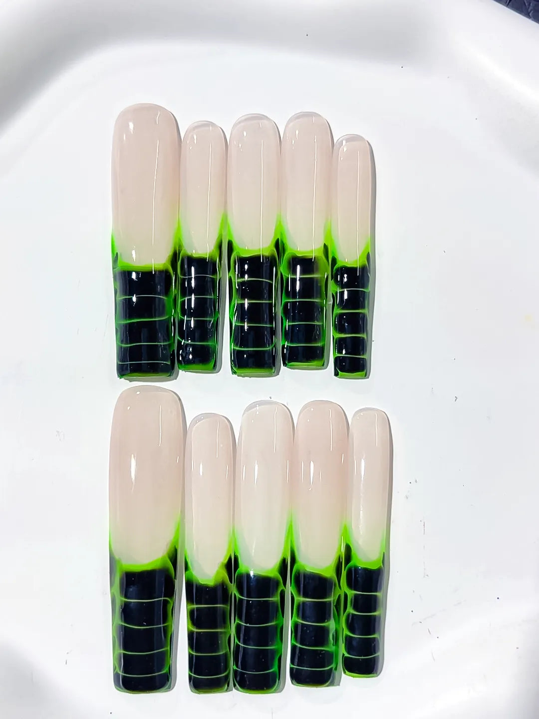 Nude Black Green Blue Abstract Grid press on nails detail view