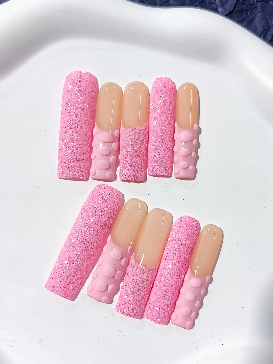 Pink Nude Glitter 3D Texture press on nails detail view