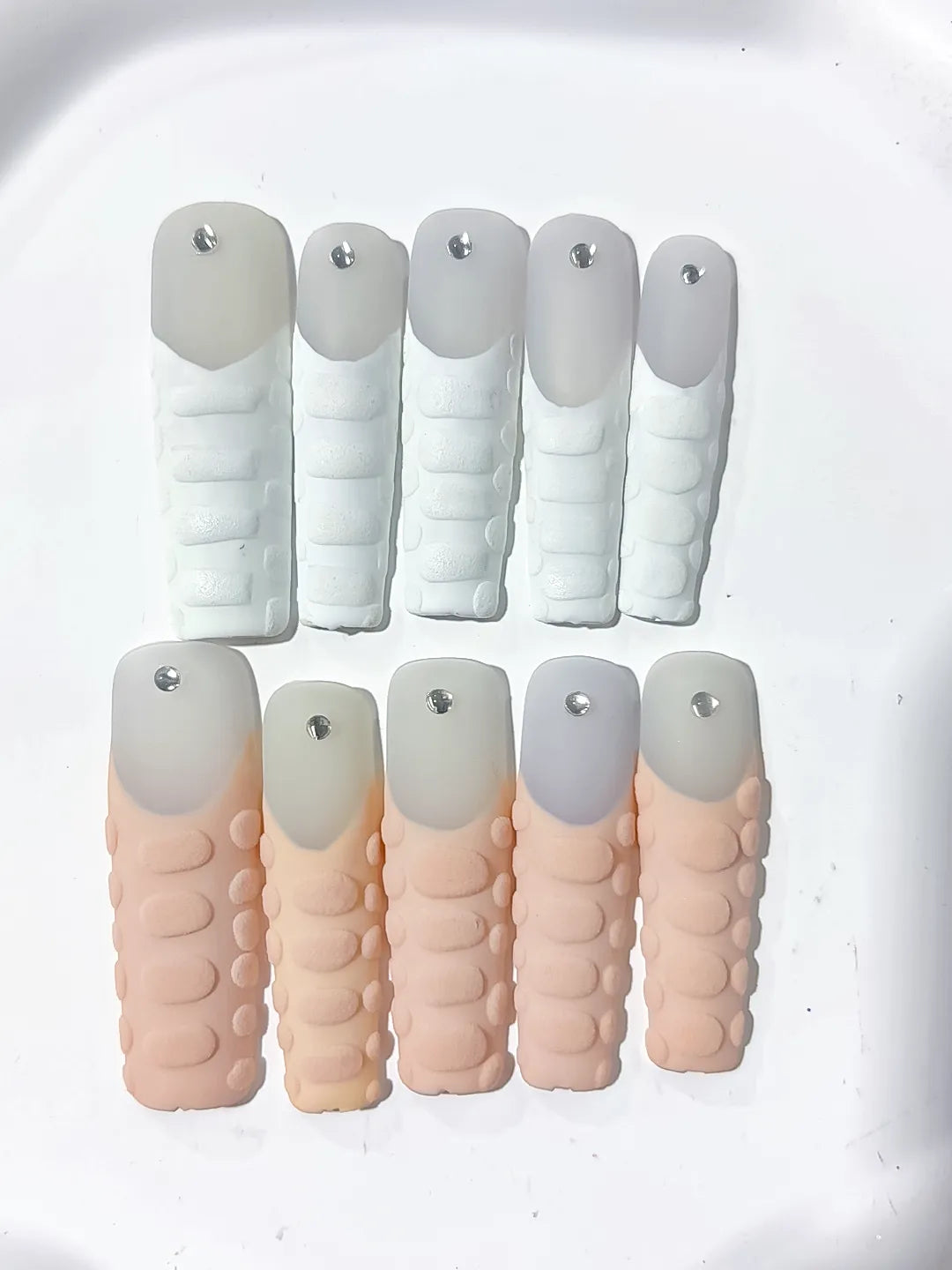 White Pink Silver Solid color 3D Texture Rhinestone press on nails detail view