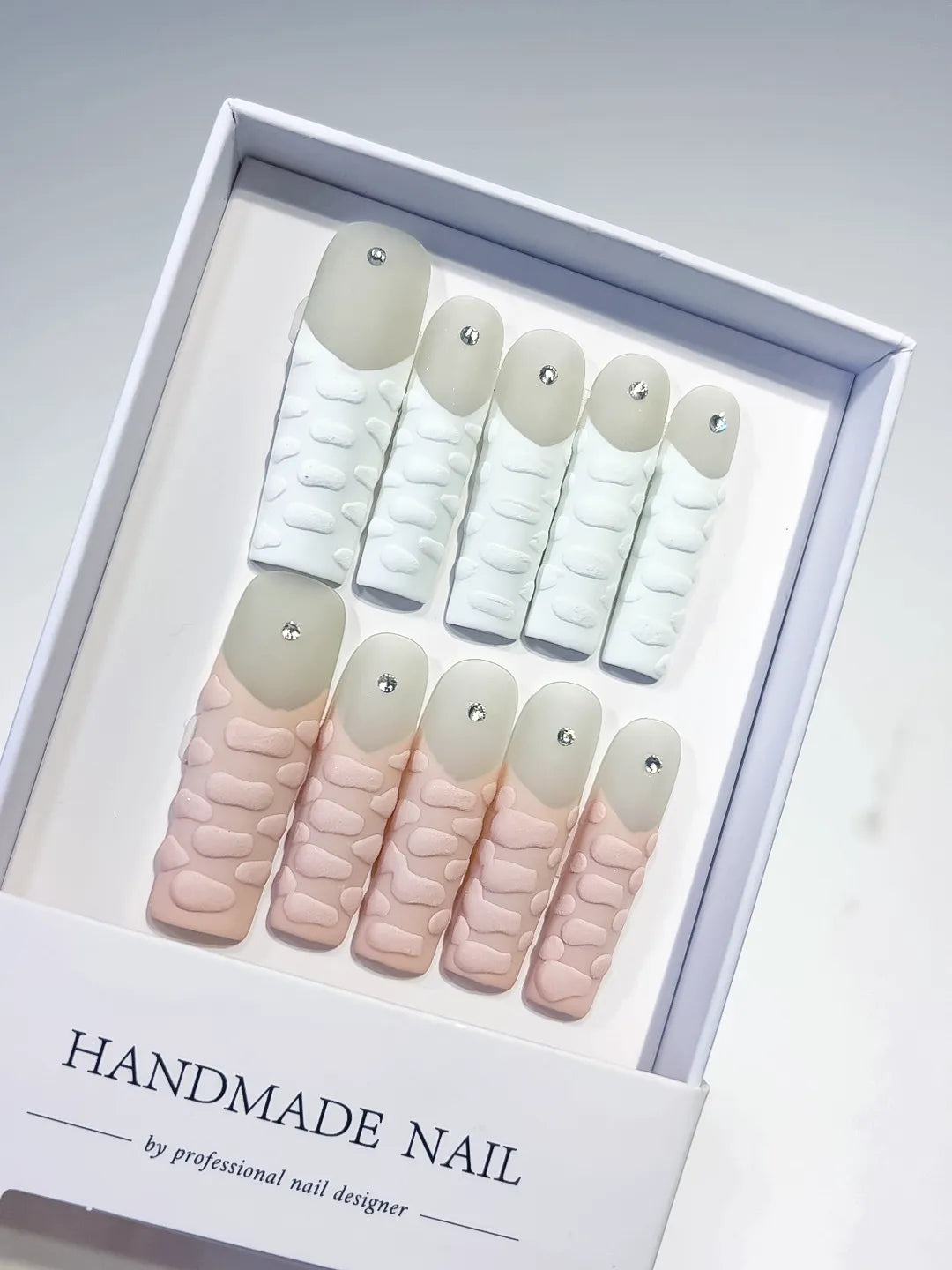 White Pink Silver Solid color 3D Texture Rhinestone press on nails