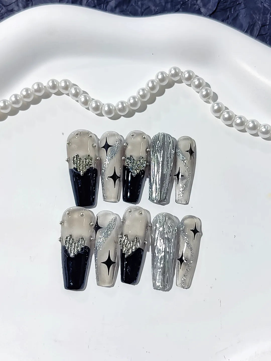 Silver Black Metallic Rhinestone Star Pearl press on nails detail view