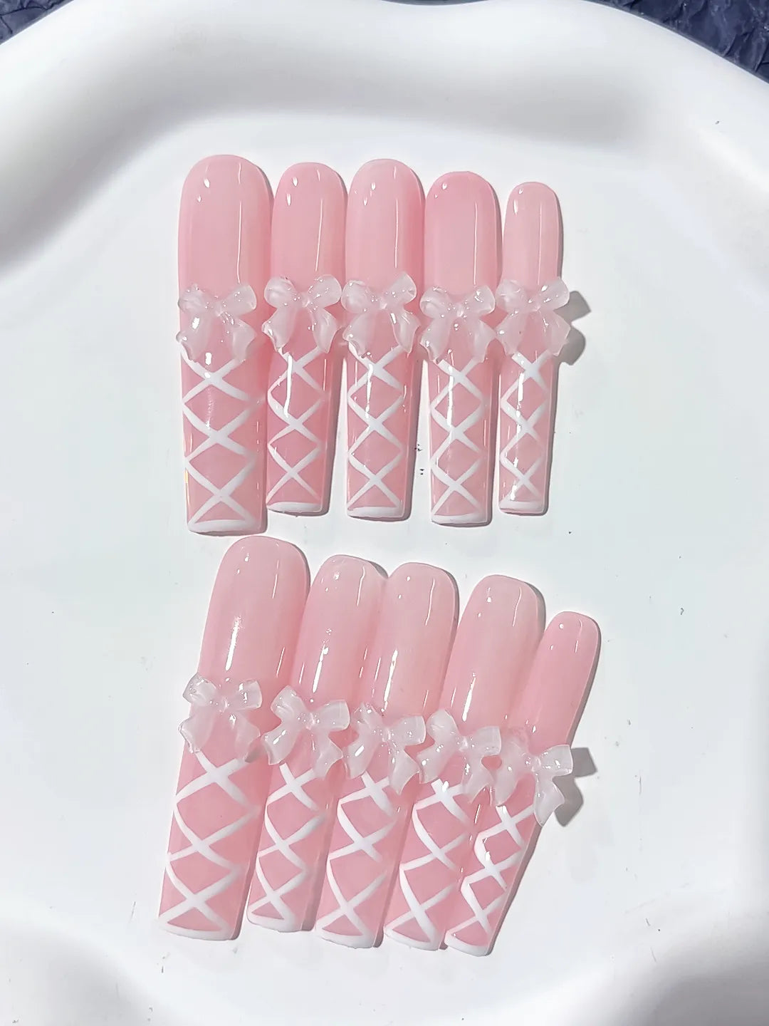Pink White Solid color Bow Linework 3D press on nails detail view