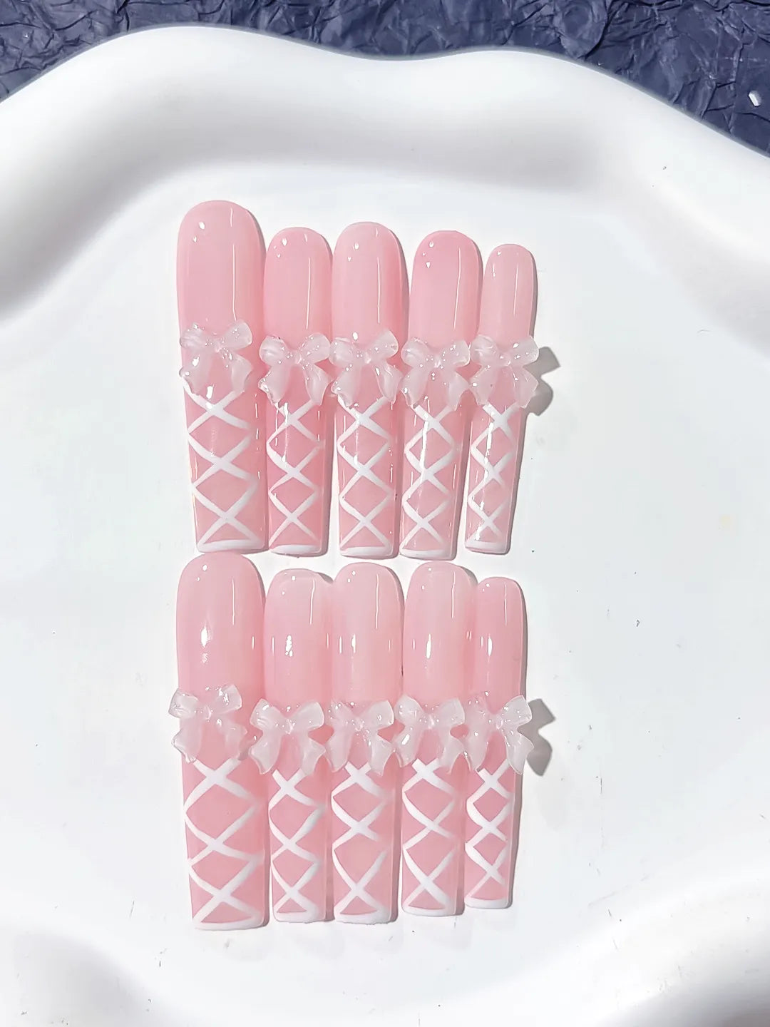 Pink White Solid color Bow Linework 3D press on nails detail view