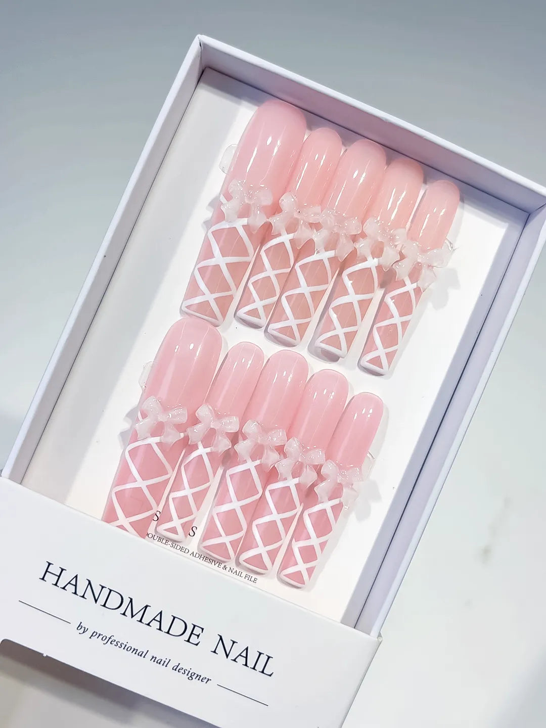 Pink White Solid color Bow Linework 3D press on nails