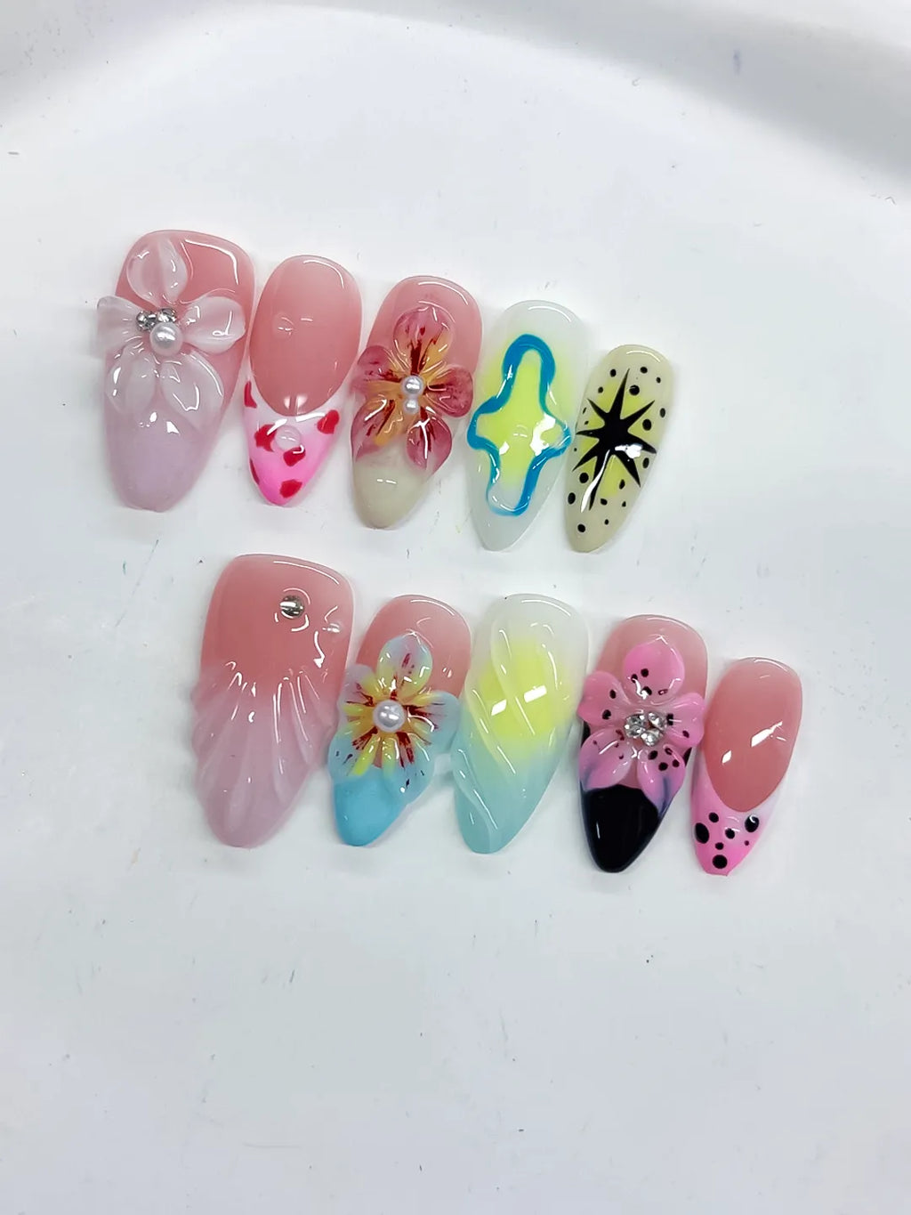 Pink White Yellow Blue Black Abstract Flower Shell Starburst 3D press on nails detail view