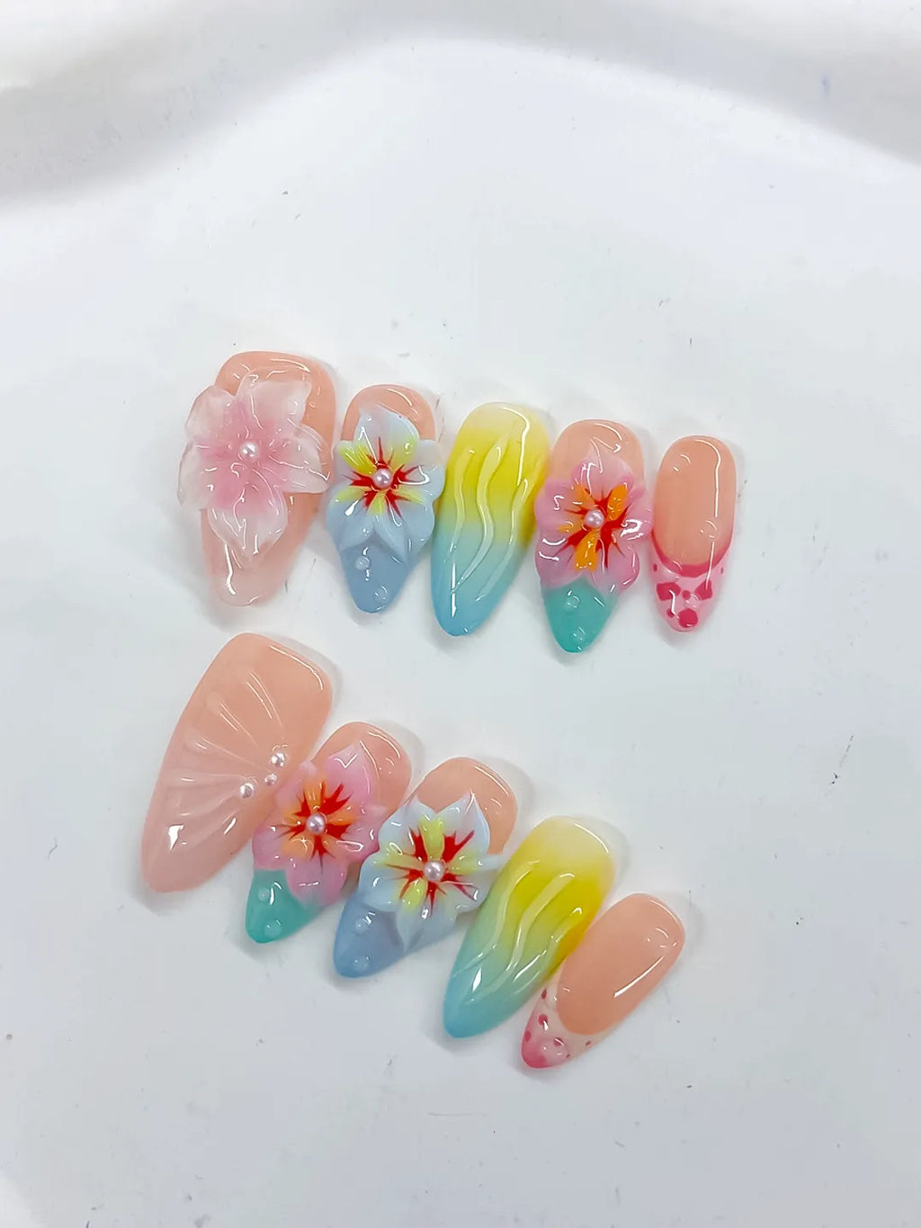 Nude Pink Blue Yellow Orange Ombre Flower Shell Dot 3D press on nails detail view