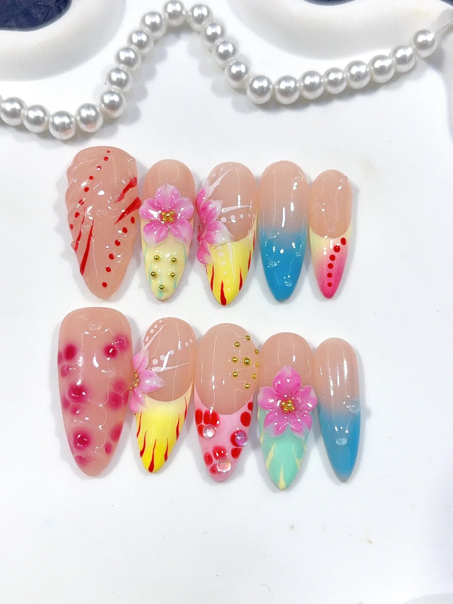 K052 - Medium Nude Pink Oval Pastel Ombre Polka Dot Flowers - view 4