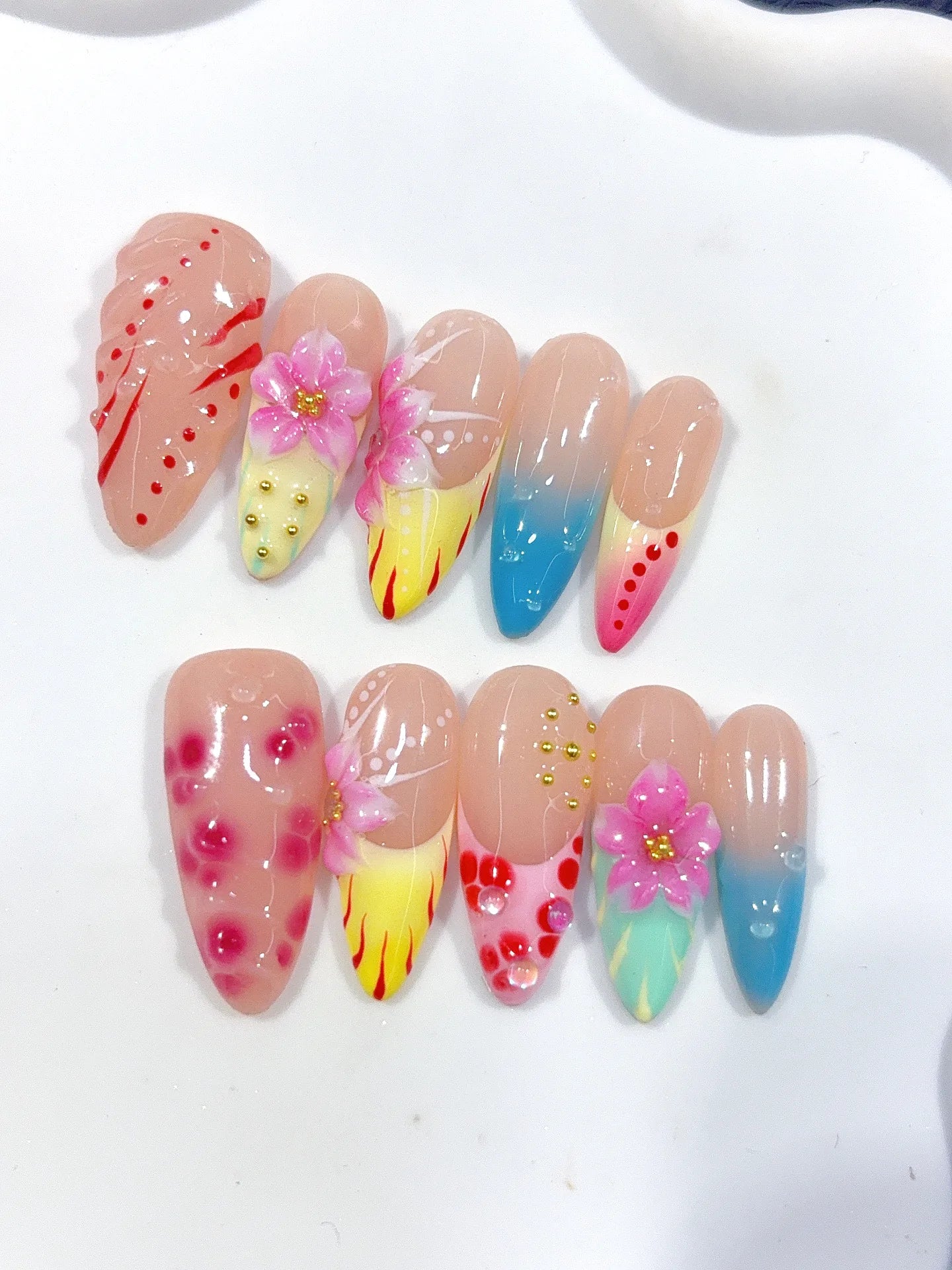 K052 - Medium Nude Pink Oval Pastel Ombre Polka Dot Flowers - view 2