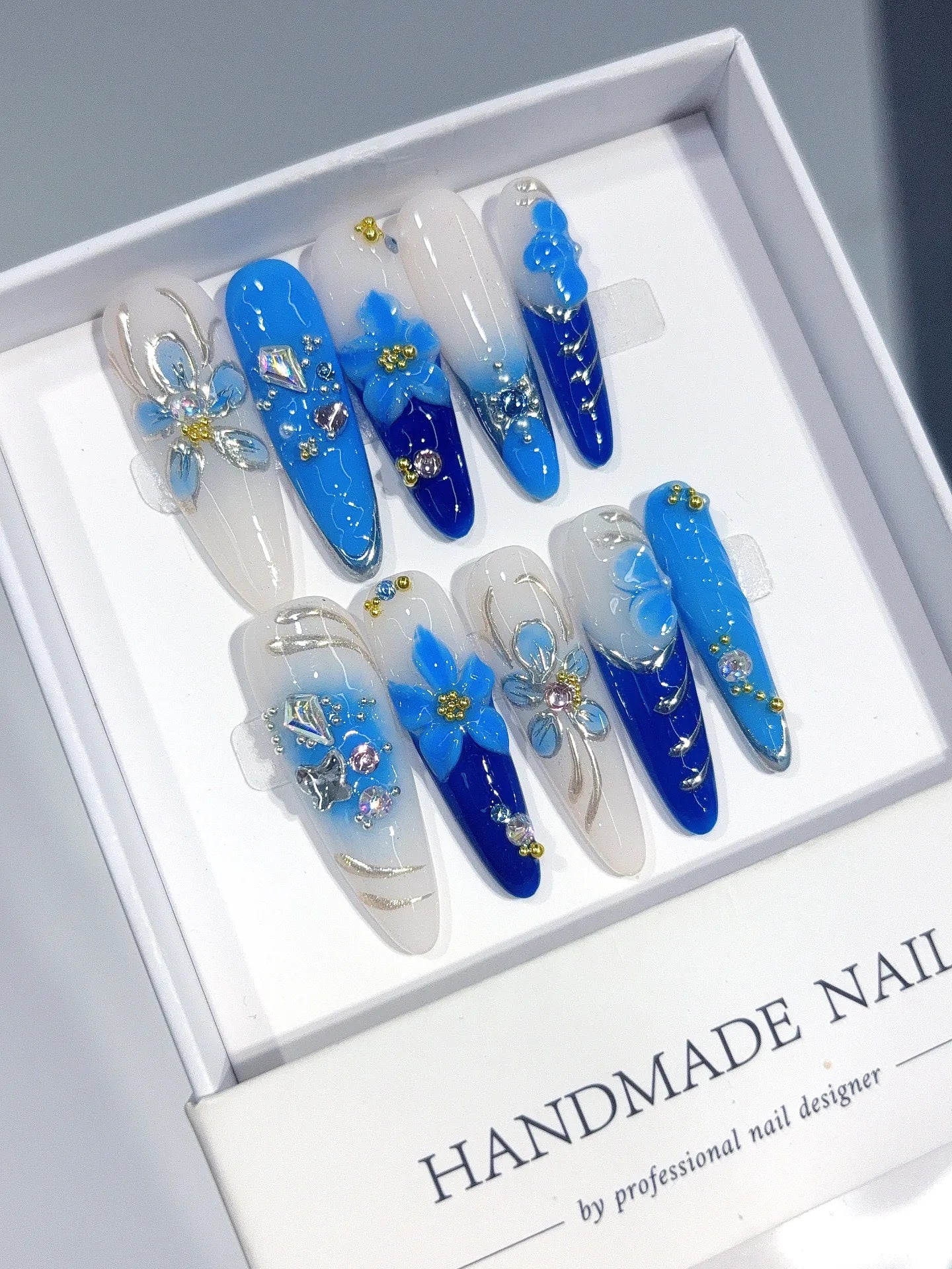 K054 - Long Blue Silver Oval Hand Painted Line 3D Flowers - view 5