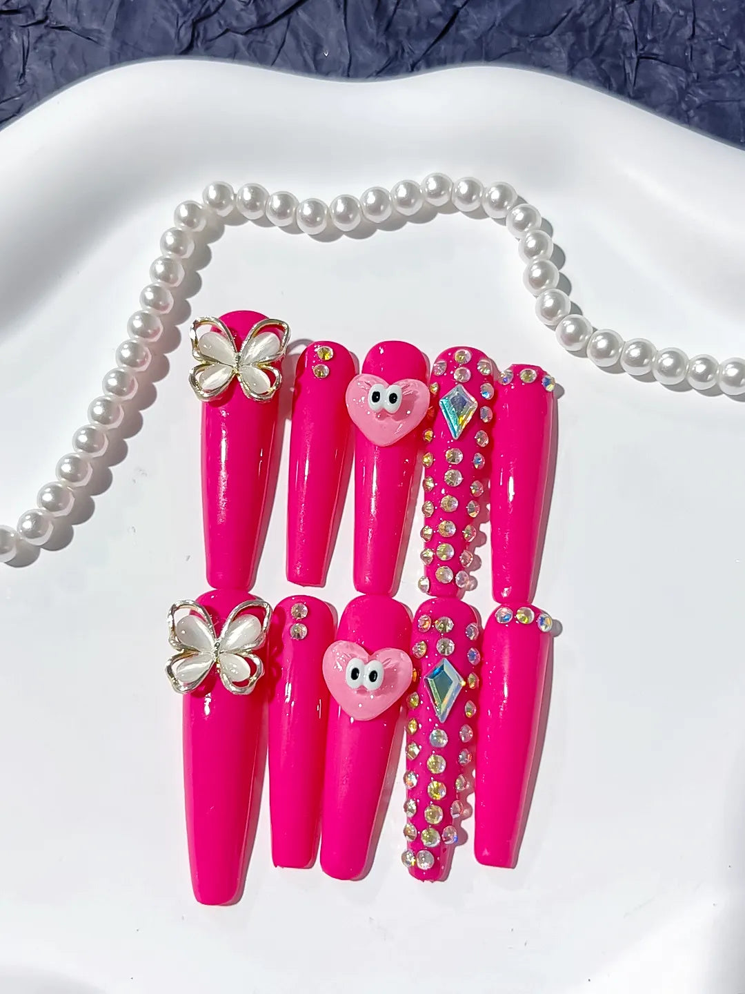 Pink Silver Solid color Heart Butterfly Rhinestone press on nails detail view