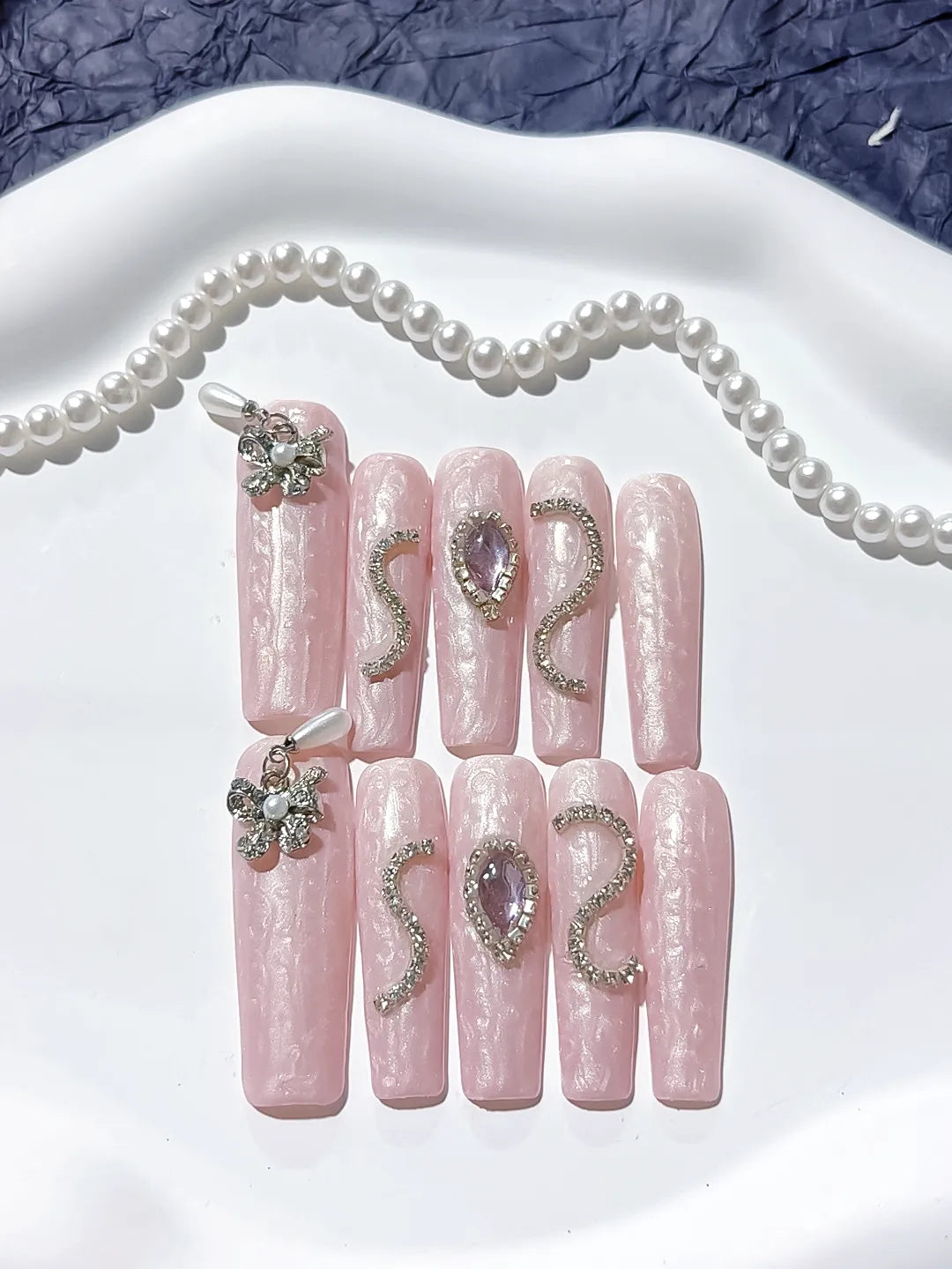 Pink Silver Holographic Flower Metallic Charm Rhinestone press on nails detail view