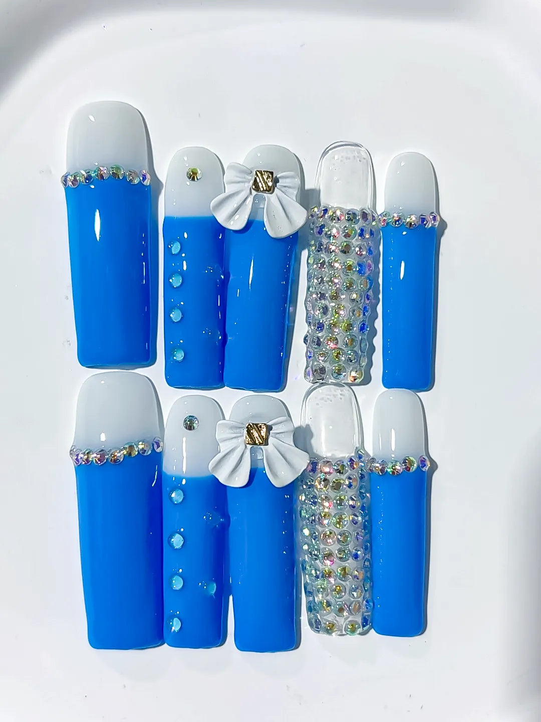 Blue White Silver Solid color Bow Rhinestone press on nails detail view