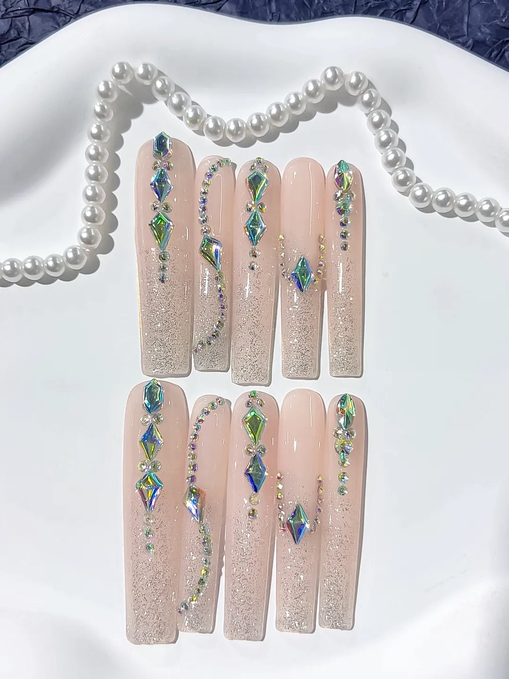 Nude White Blue Green Abstract Flower Leaf Berry press on nails detail view