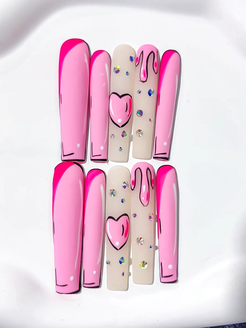 Pink Nude Black Abstract Heart Rhinestone press on nails detail view
