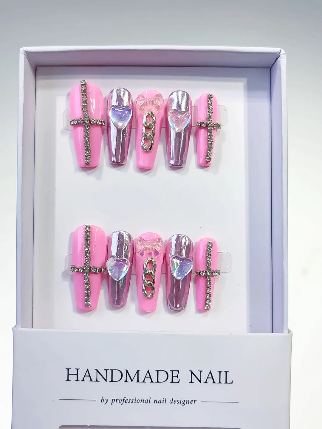 Pink Silver Metallic Heart Chain Rhinestone press on nails full set view