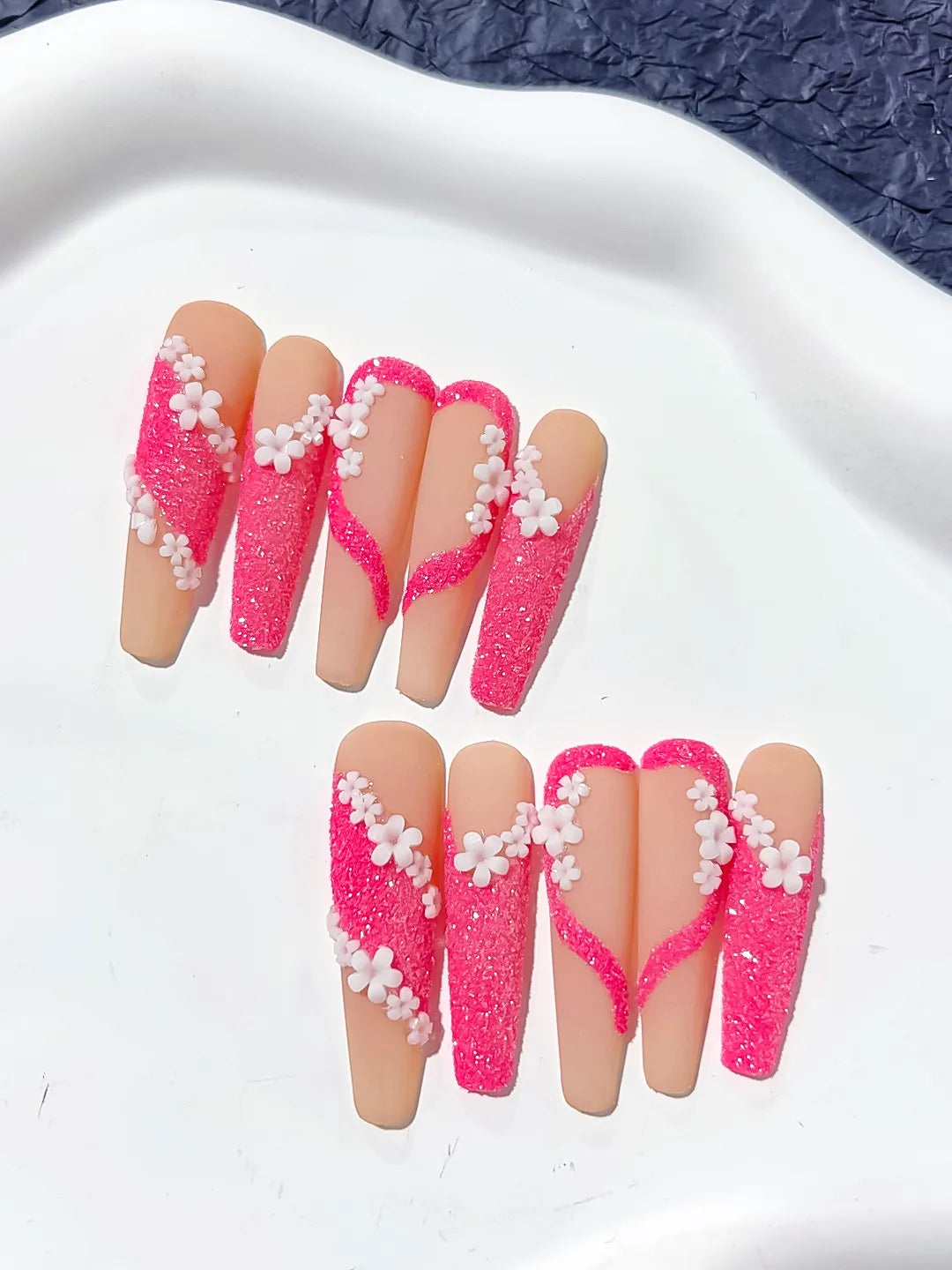 Nude Pink White Glitter Flower 3D press on nails detail view