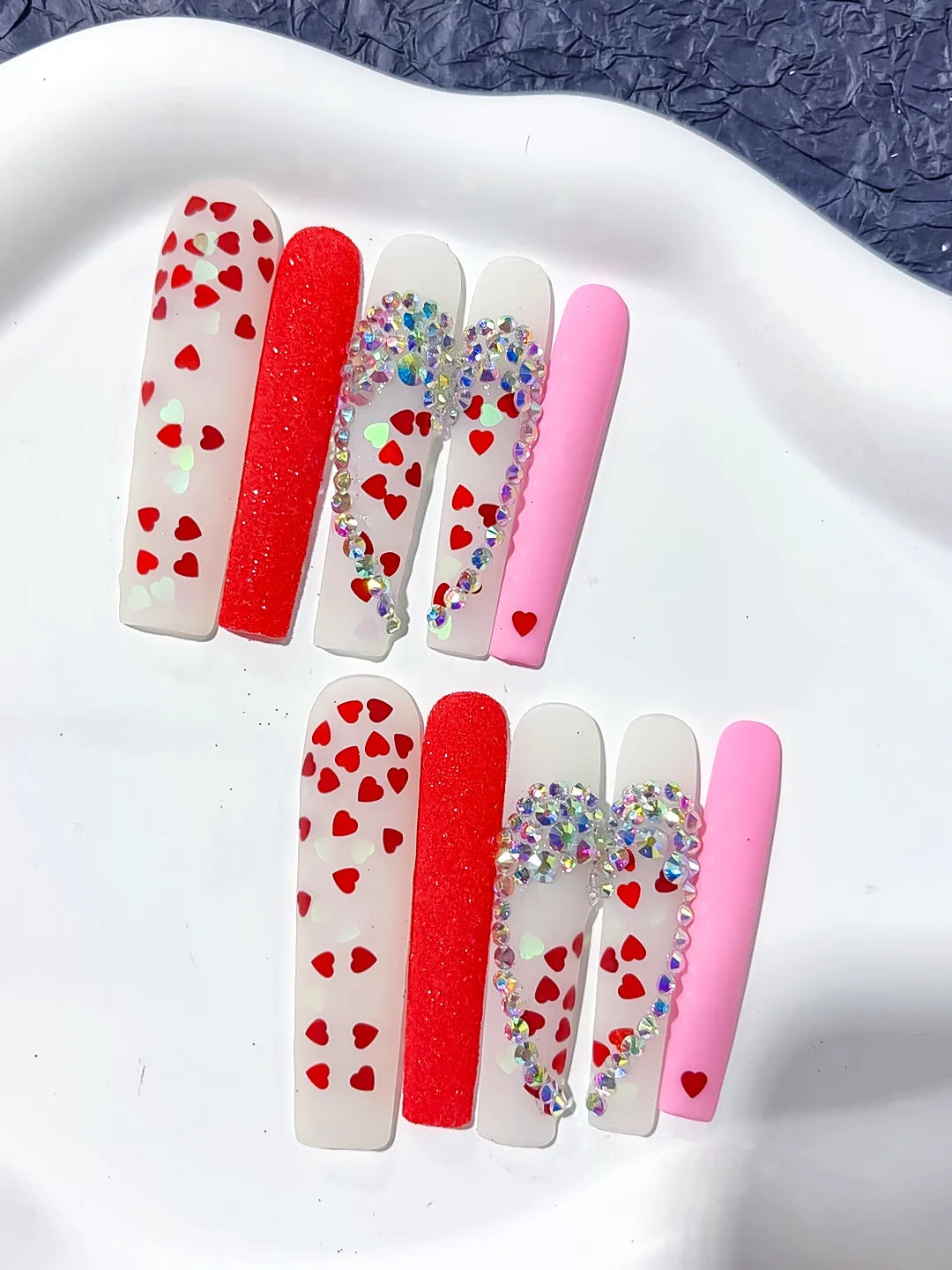 White Red Pink Silver Abstract Heart Rhinestone press on nails detail view