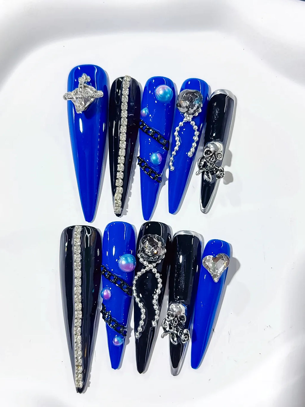 Blue Black Silver Solid color Planet Pearl Rhinestone Metallic Charm press on nails close up