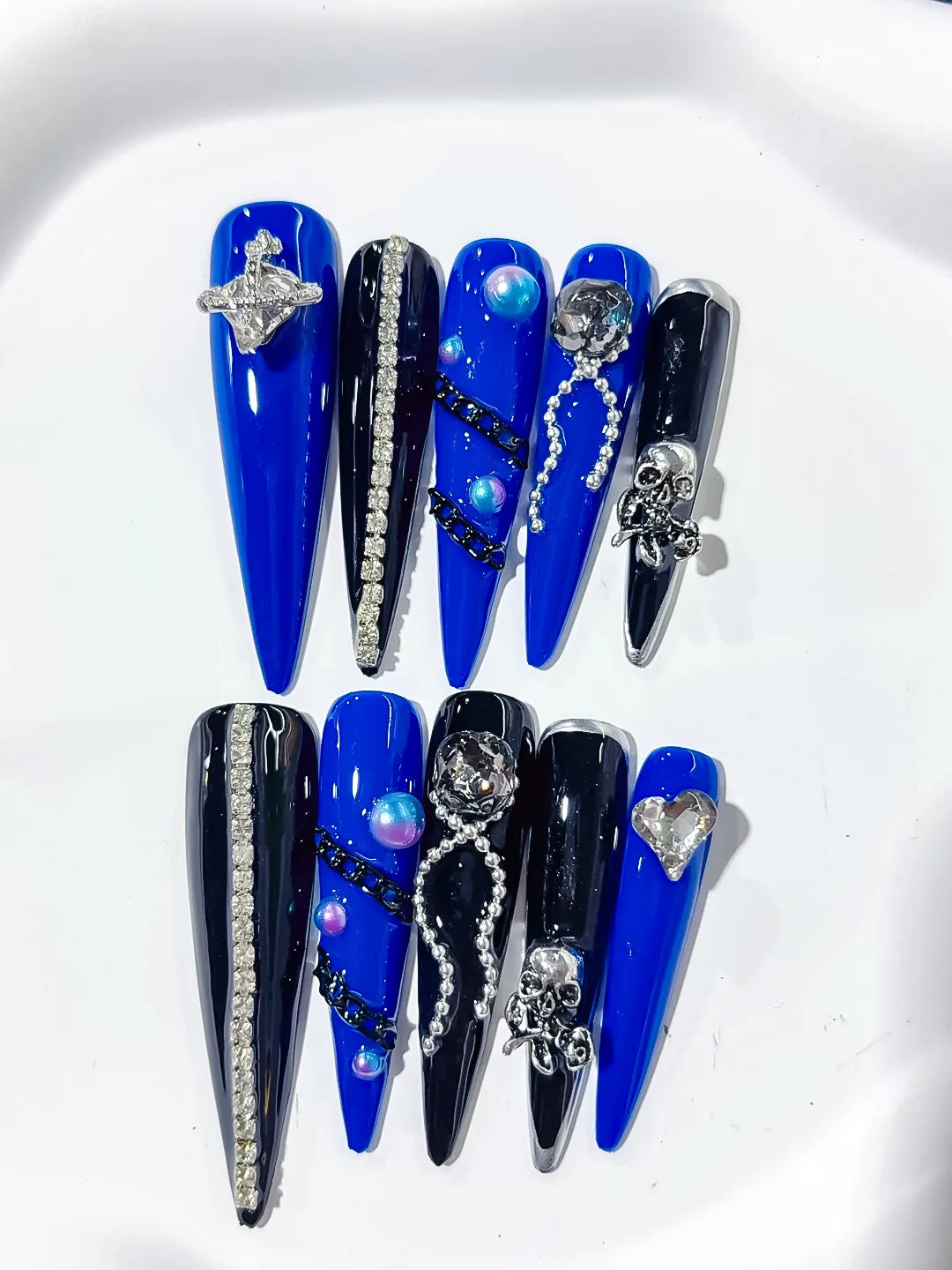 Blue Black Silver Solid color Planet Pearl Rhinestone Metallic Charm press on nails close up