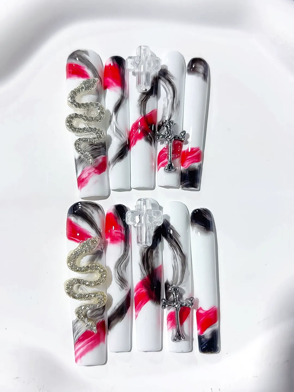 White Black Pink Silver Gold Abstract Cross Snake Metallic Charm press on nails detail view