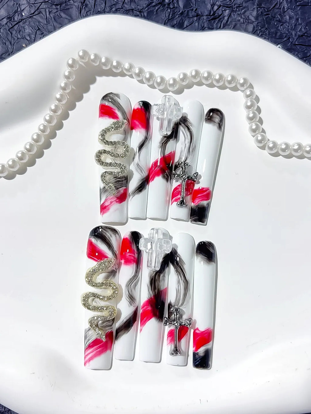 White Black Pink Silver Gold Abstract Cross Snake Metallic Charm press on nails detail view