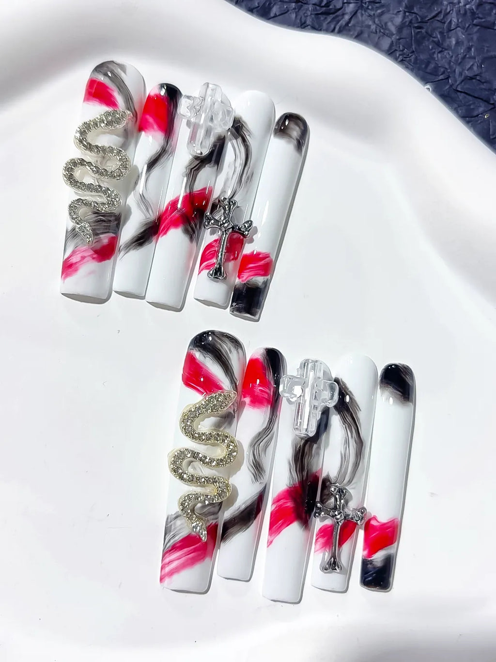 White Black Pink Silver Gold Abstract Cross Snake Metallic Charm press on nails detail view