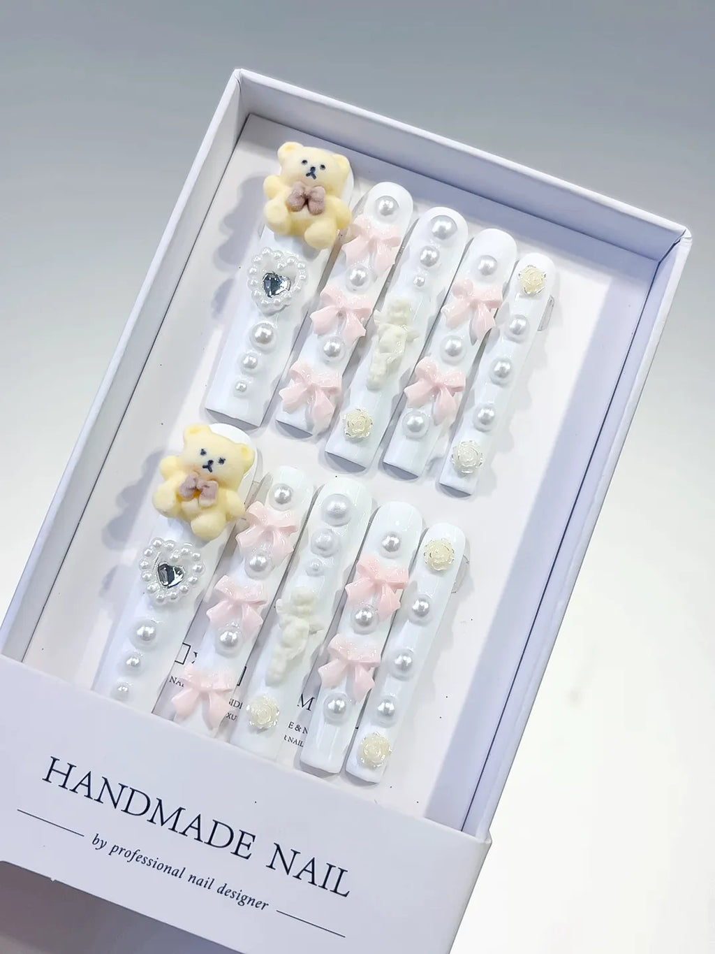 White Pink Yellow Silver Solid color Bear Bow Flower Heart Pearl 3D press on nails