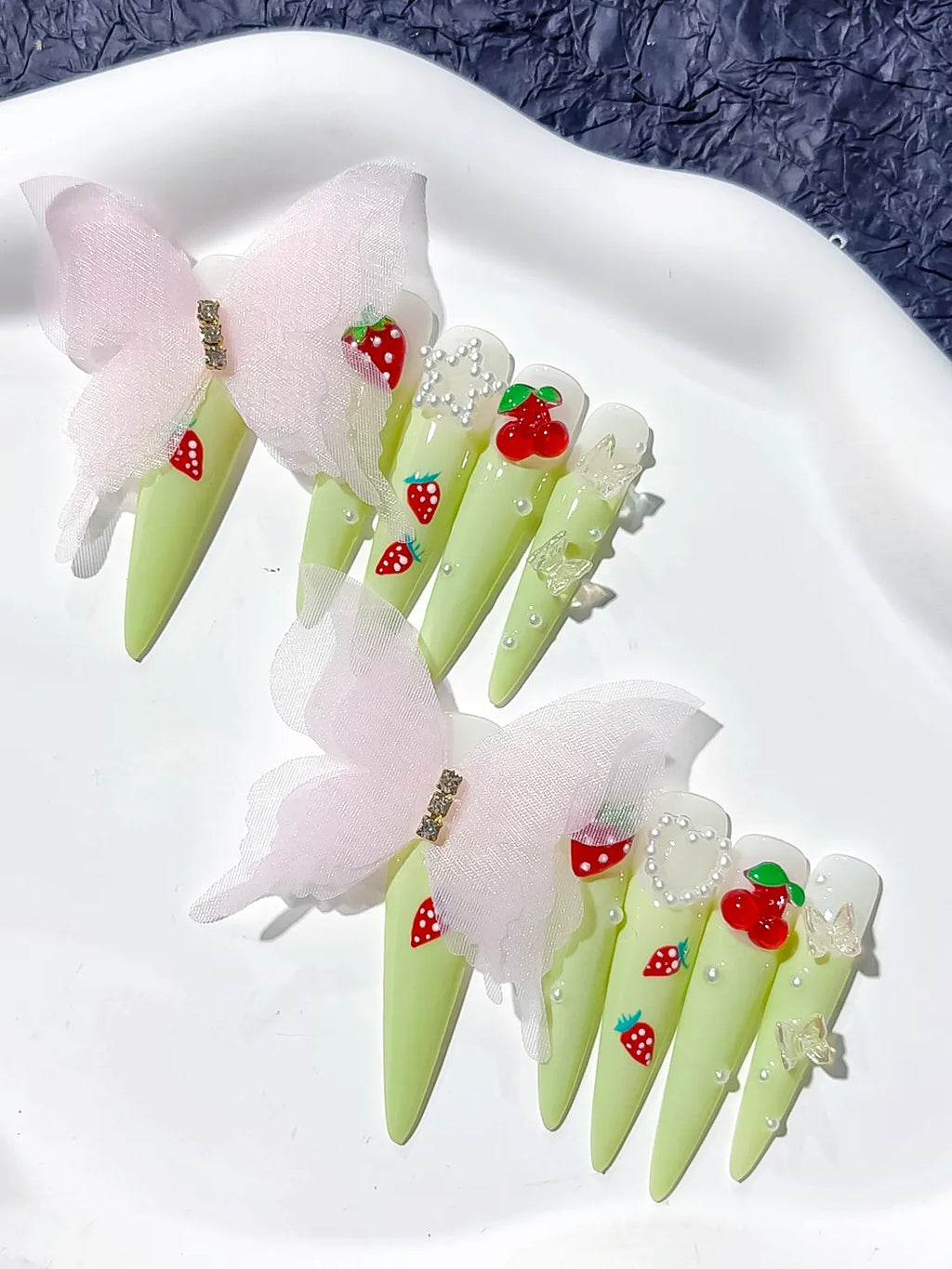 Green Red White Pink Solid color Bow Strawberry Cherry Flower Pearl 3D press on nails close up