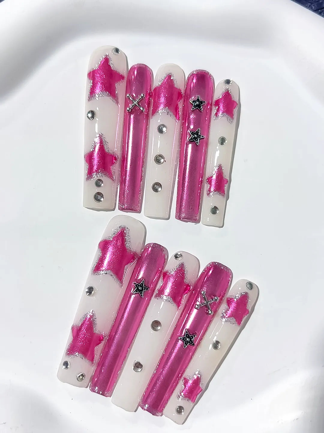 Pink White Silver Metallic Star Rhinestone 3D press on nails detail view