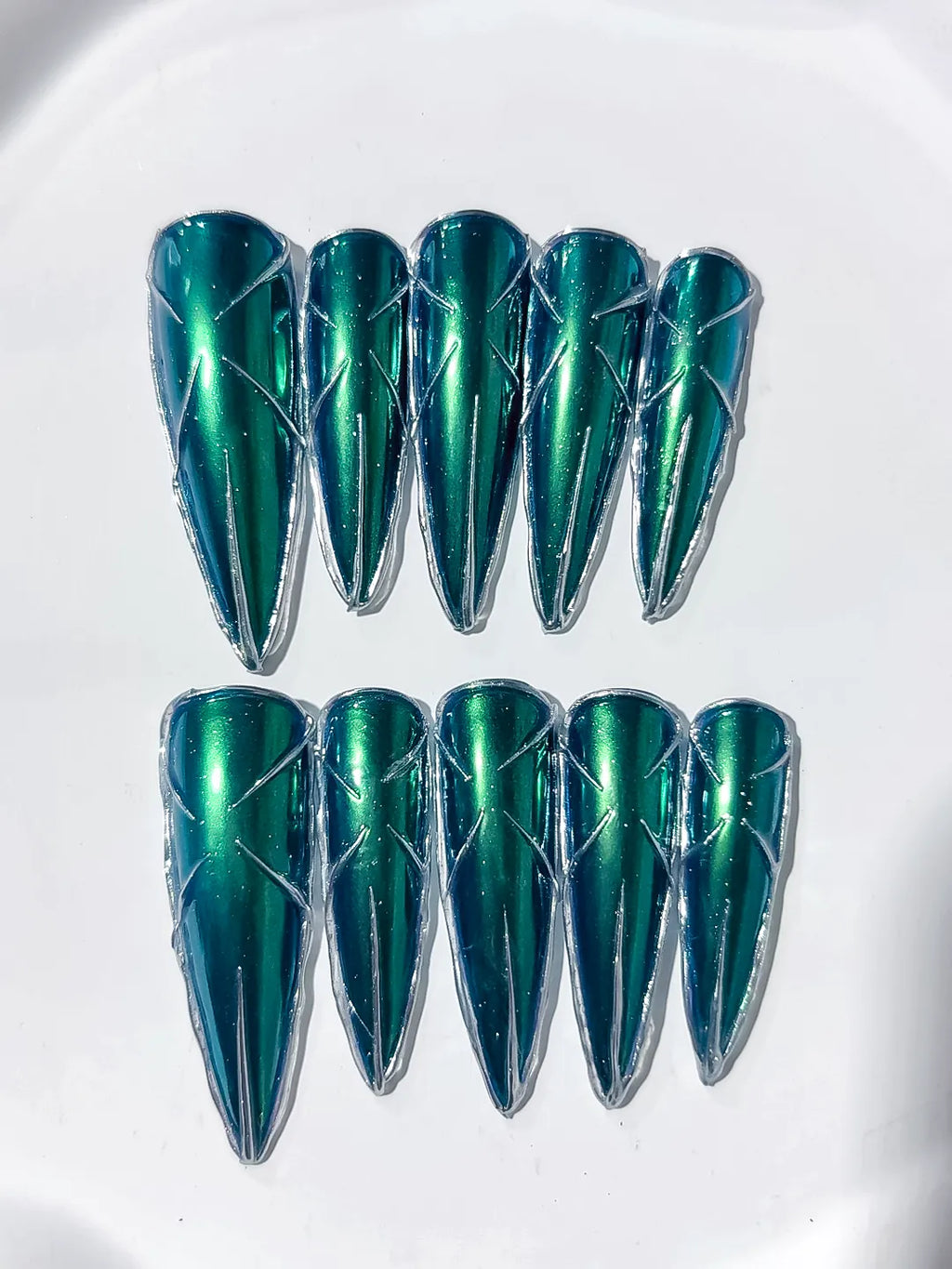 Green Black Metallic press on nails close up