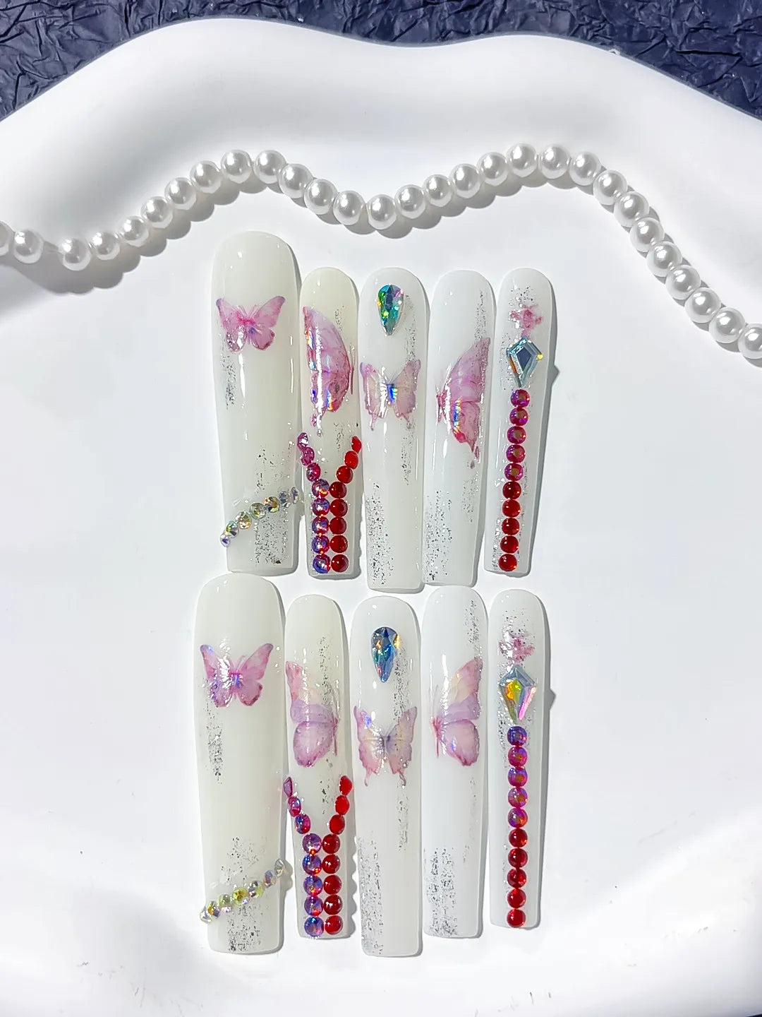 White Pink Red Silver Solid color Butterfly Rhinestone press on nails detail view