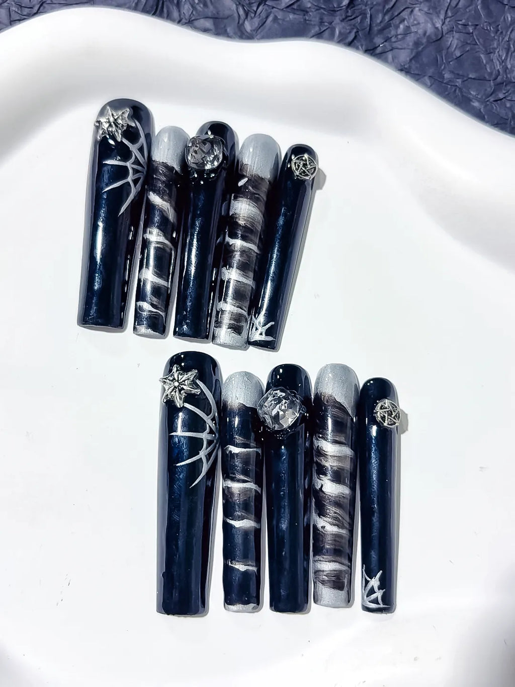 Black White Abstract Spider Web press on nails detail view