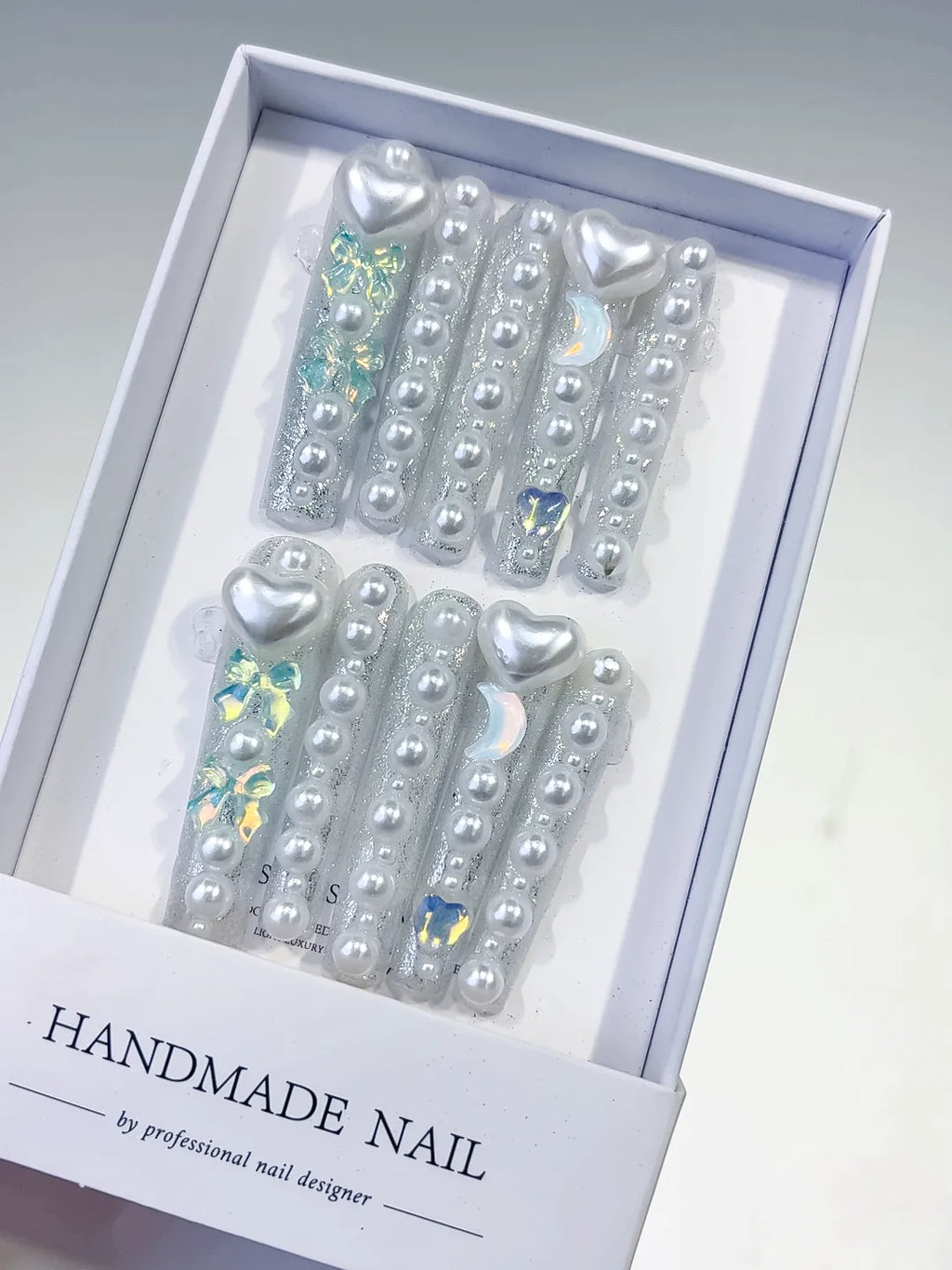 White Multicolor Silver Holographic Heart Rhinestone press on nails