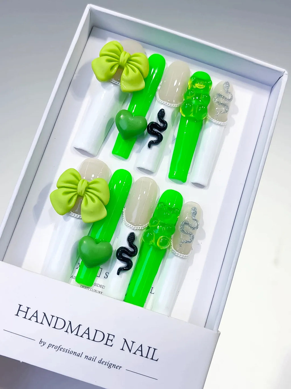 White Green Black Silver Solid color Bow Heart Gummy Bear Snake 3D press on nails